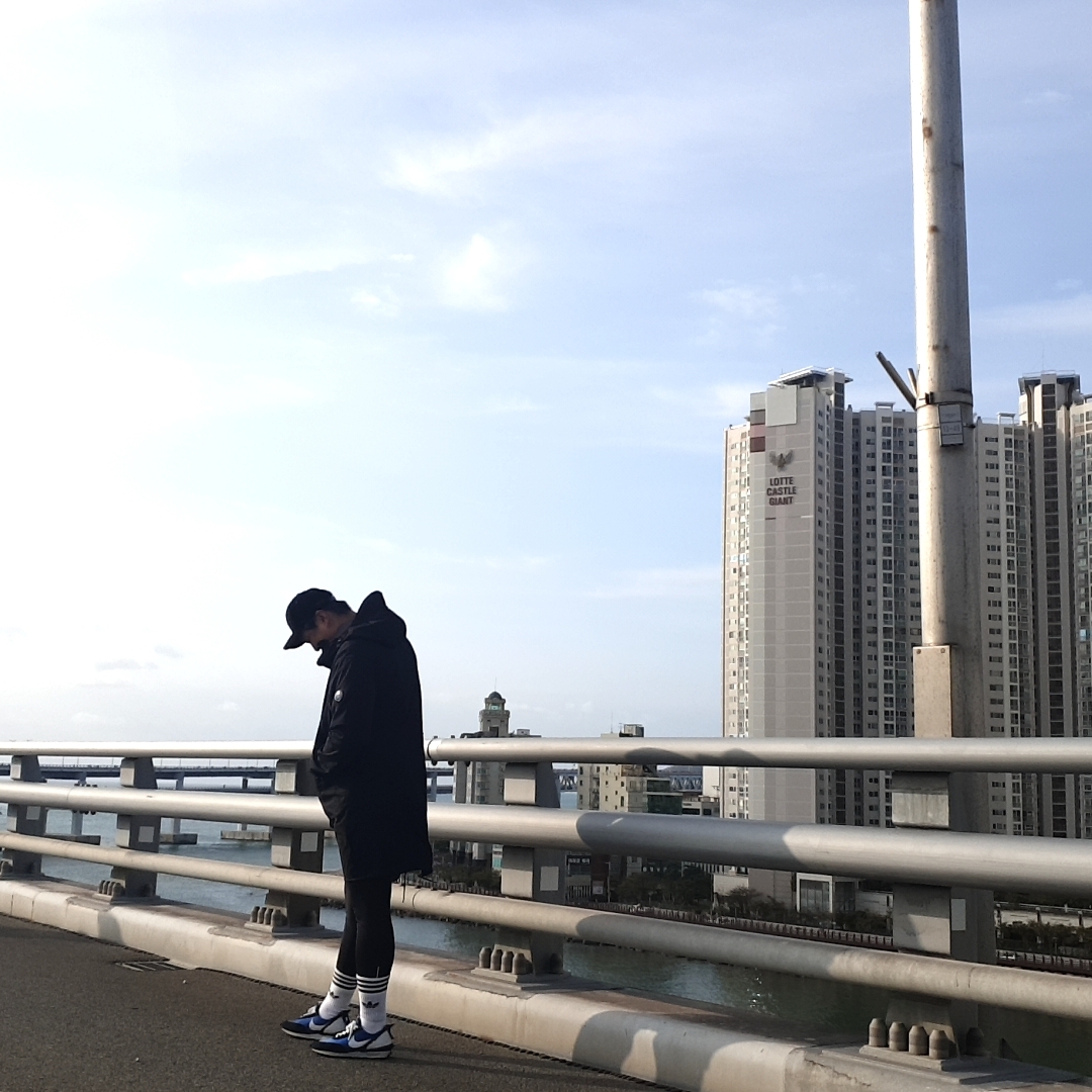Nike x Undercover Daybreak Blue Jay 착용 스타일 - 1