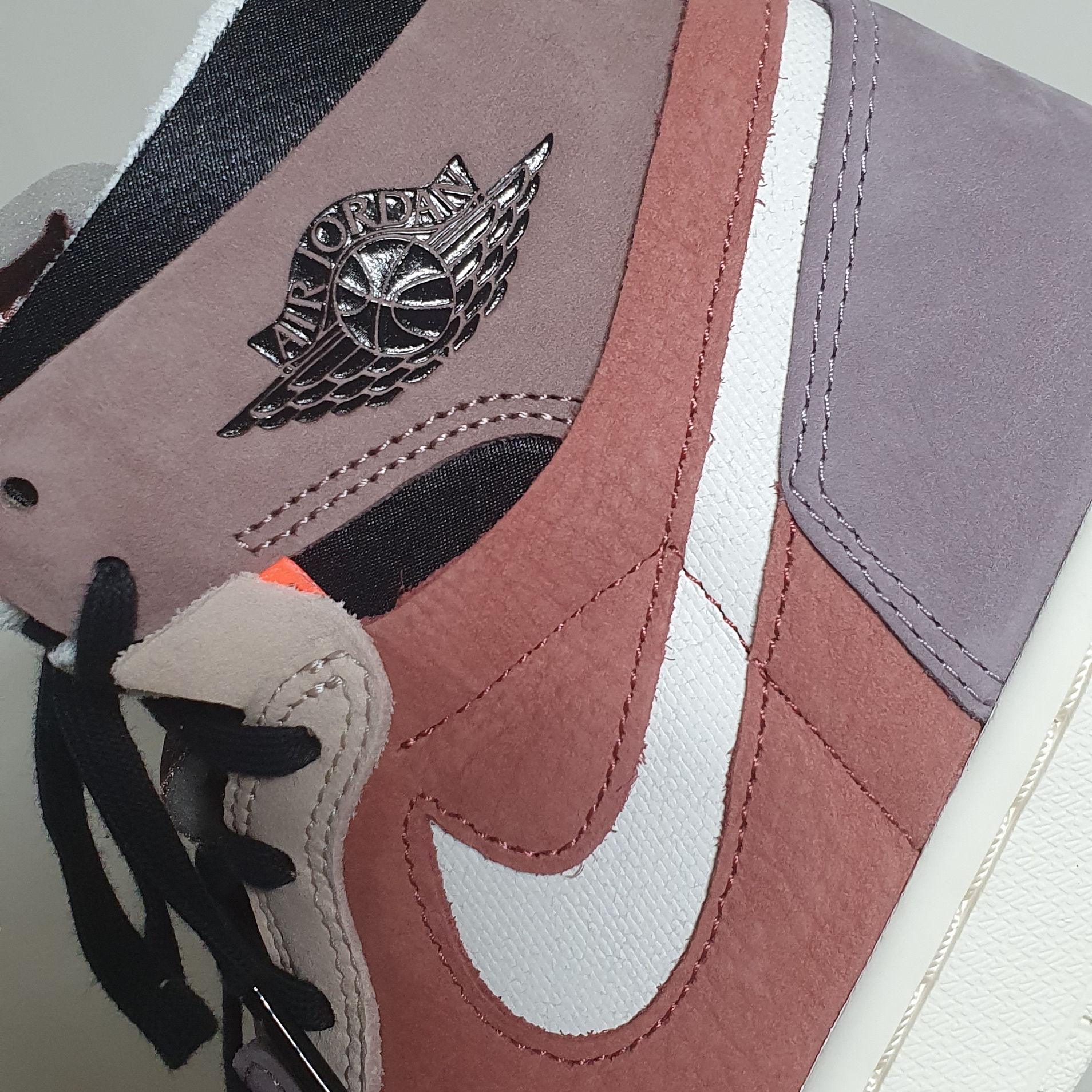 (W) Jordan 1 Zoom Air CMFT Rust 착용 스타일 - 3