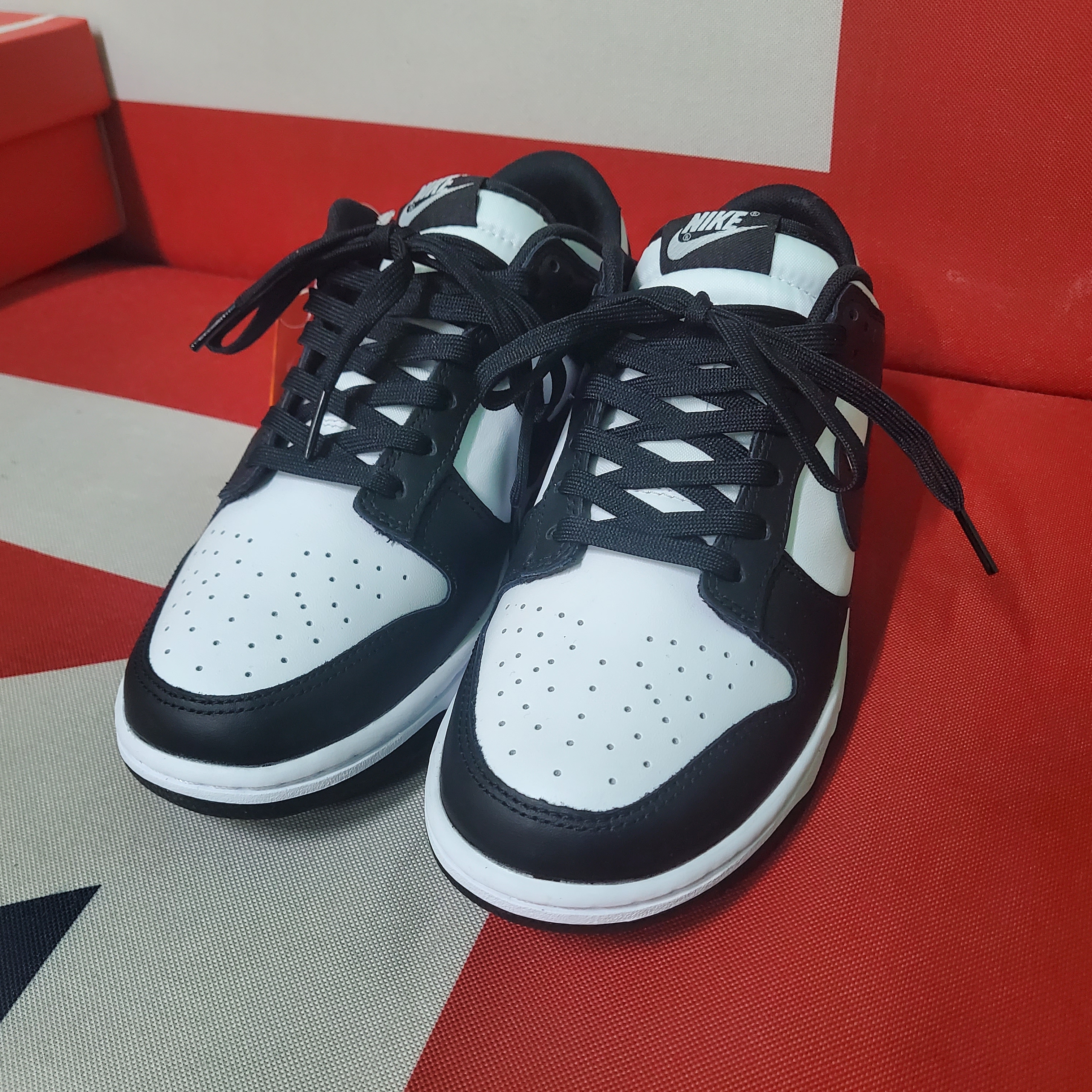 Nike Dunk Low Retro Black 착용 스타일 - 4