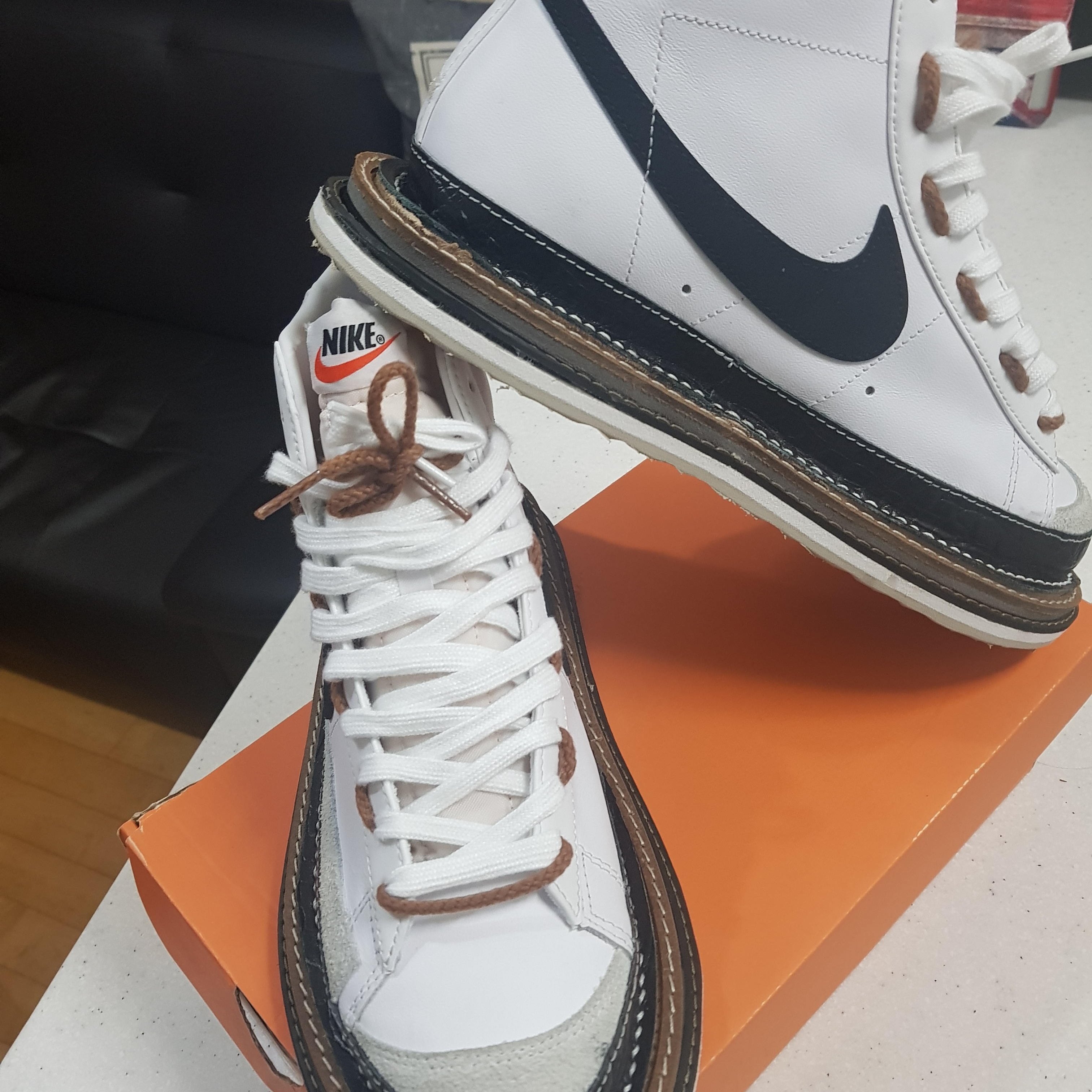 Nike Blazer Mid '77 Vintage White Black 착용 스타일 - 2