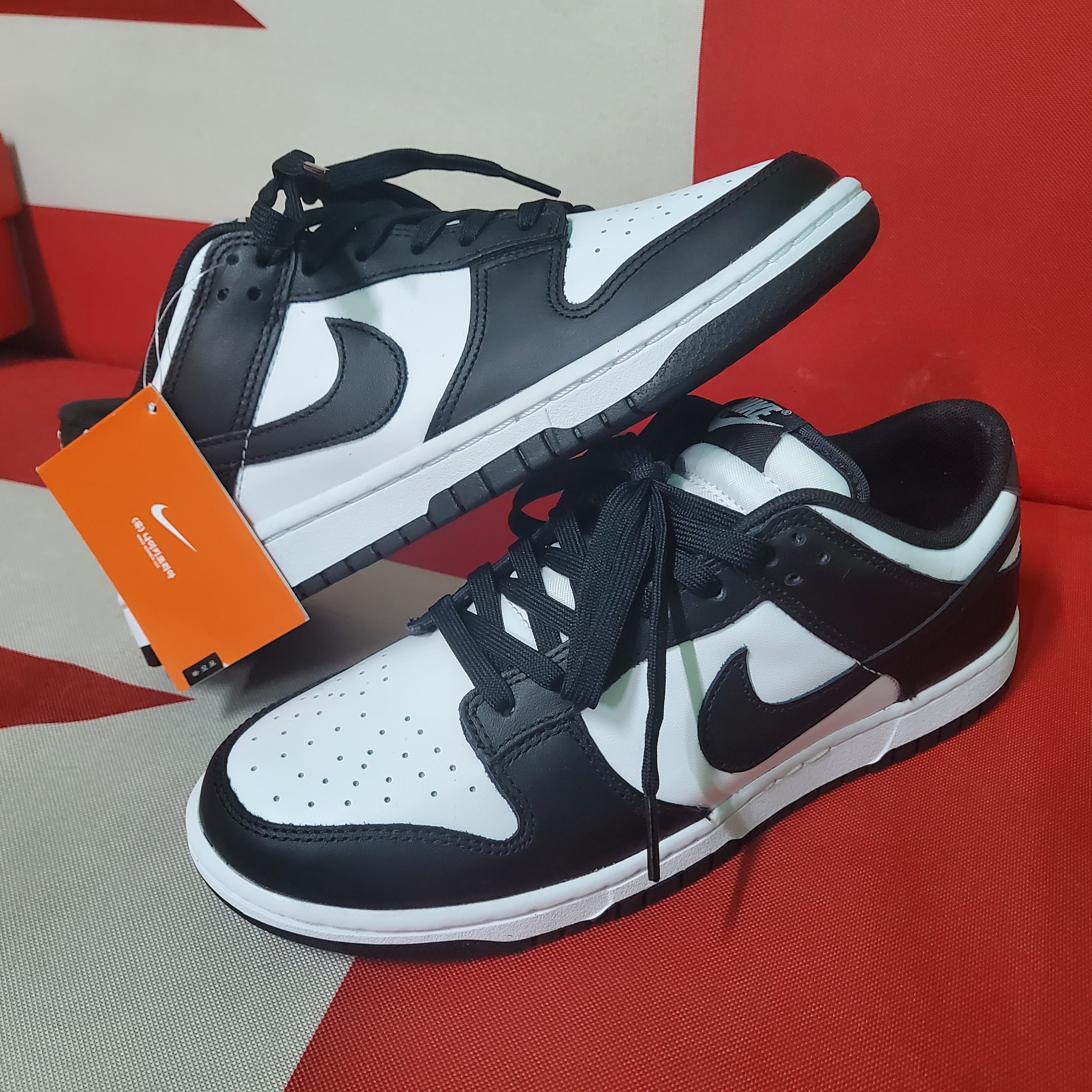 Nike Dunk Low Retro Black 착용 스타일 - 1