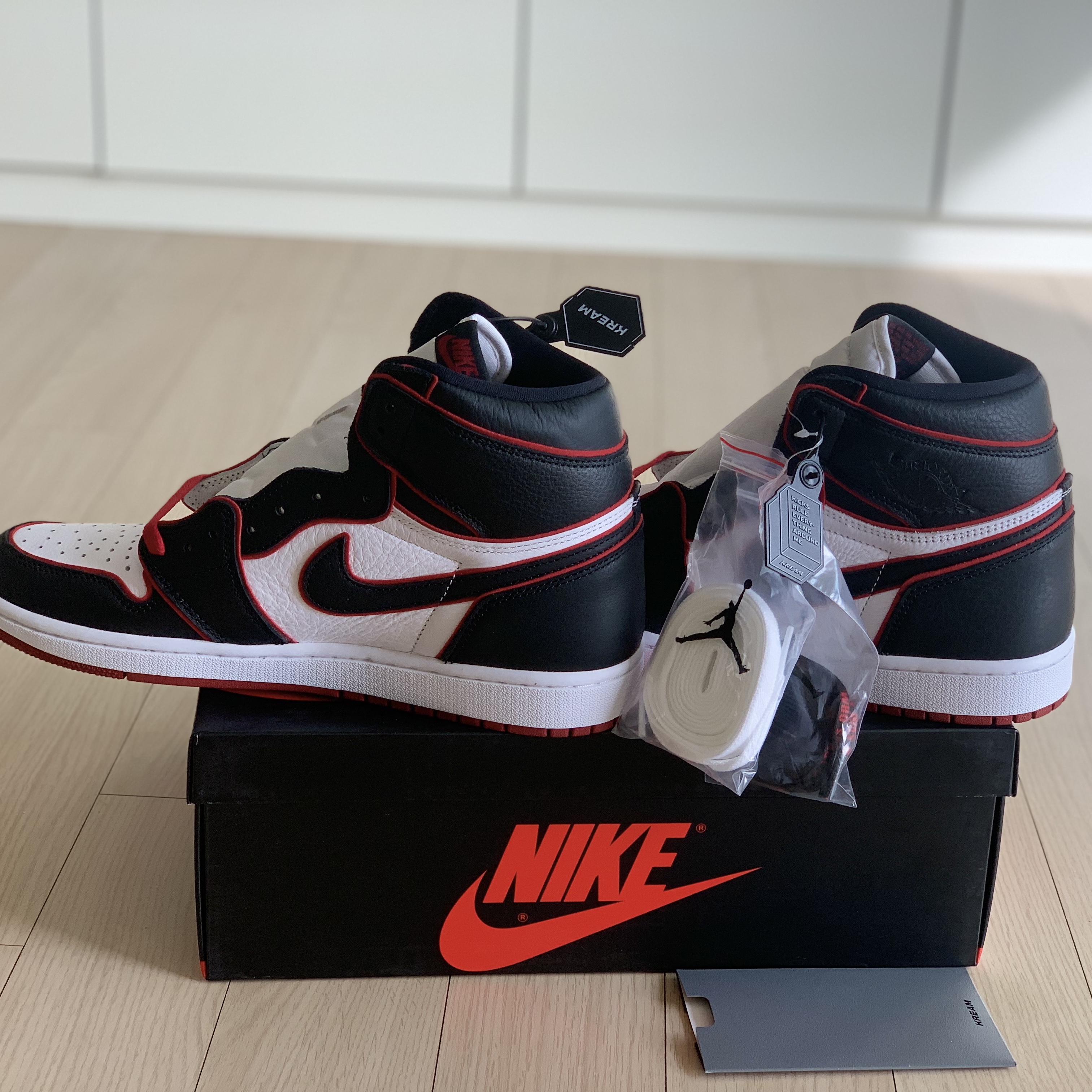 Jordan 1 Retro High OG Bloodline 착용 스타일 - 2