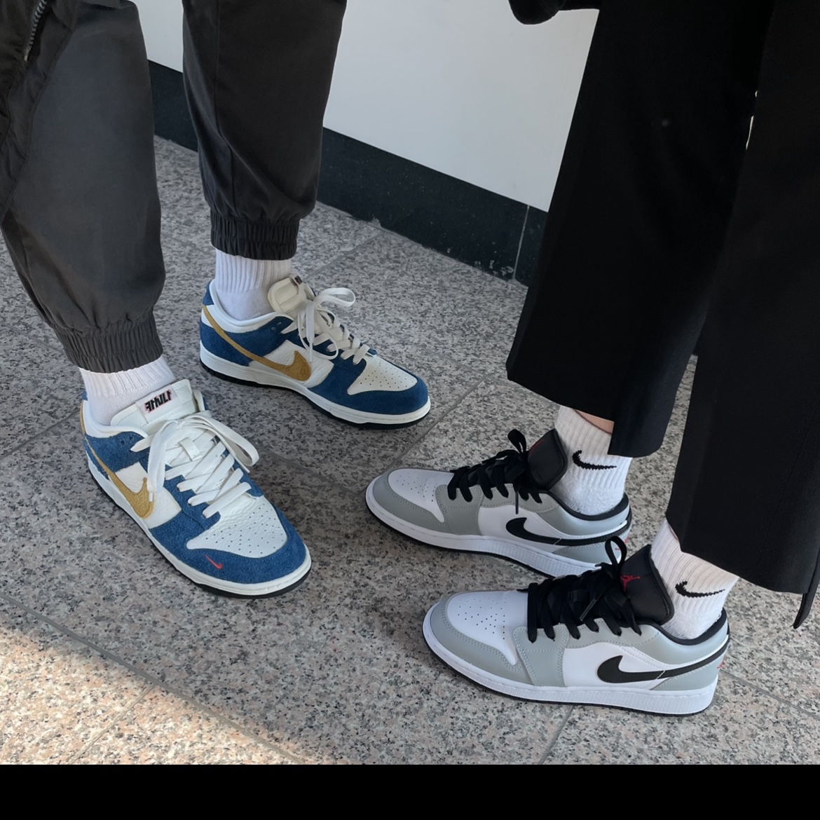 Nike x Kasina Dunk Low 80's Bus, (GS) Jordan 1 Low Light Smoke Grey 착용 스타일