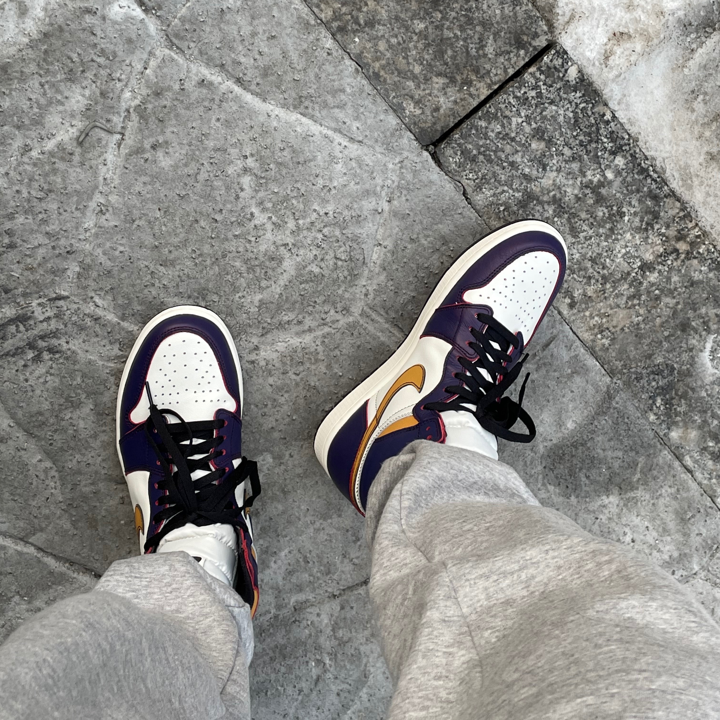 Jordan 1 Retro High OG Defiant SB LA to Chicago 착용 스타일
