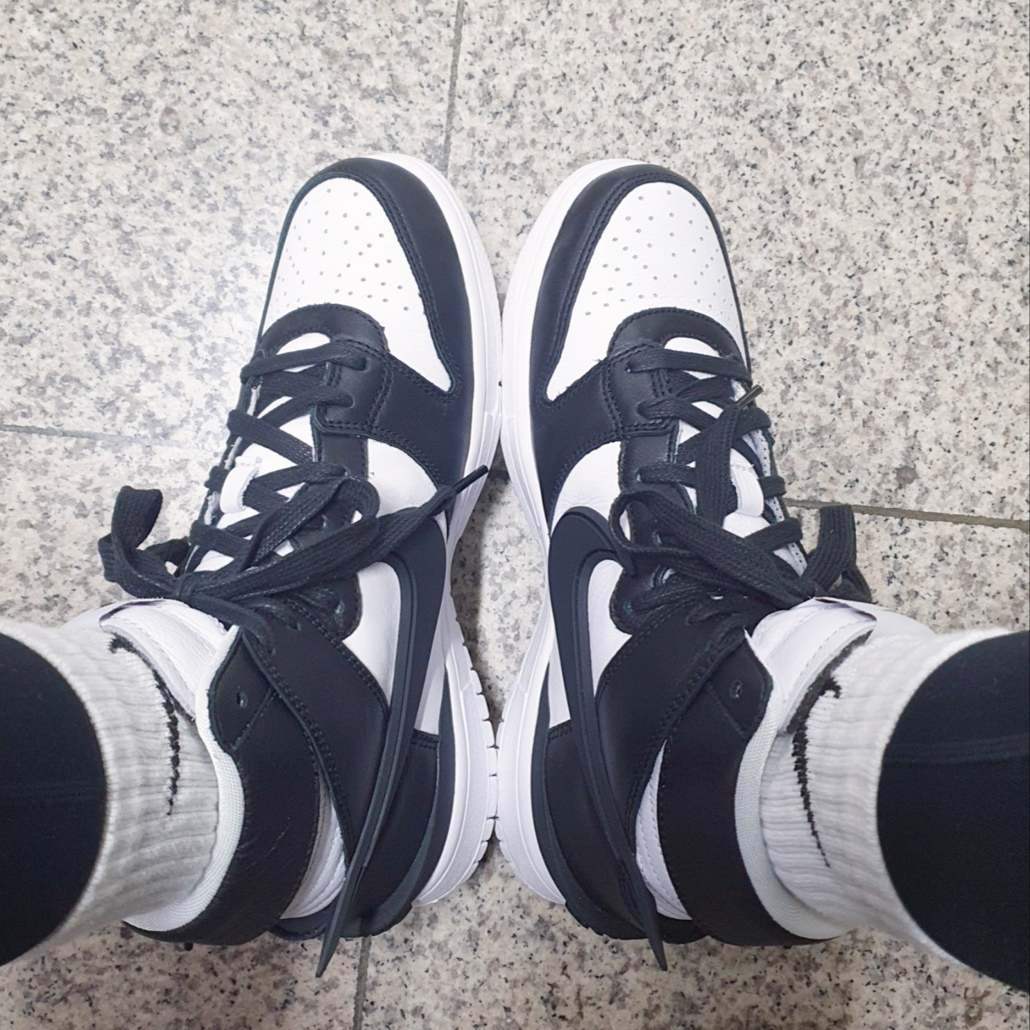 Nike x Ambush Dunk High Black 착용 스타일