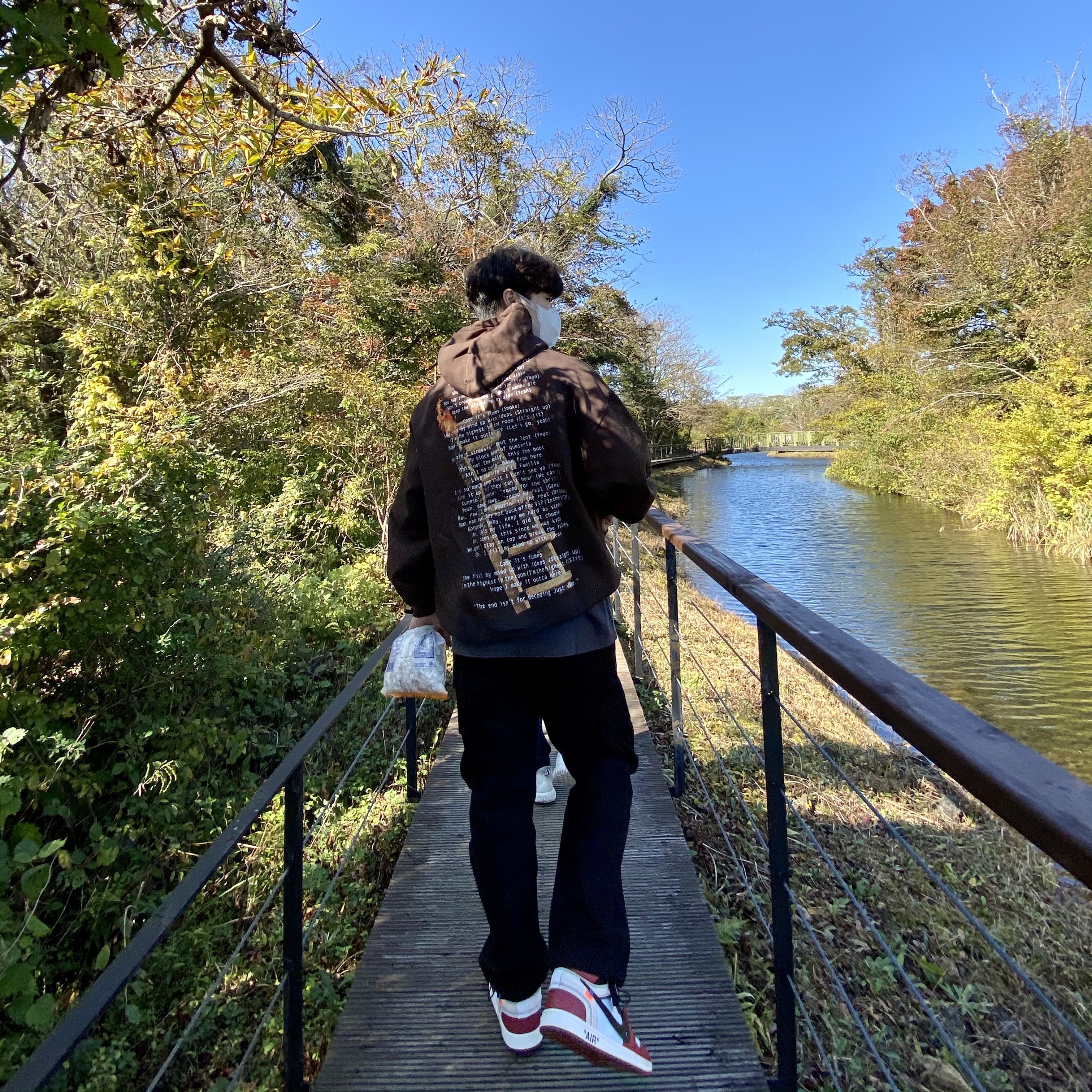 Jordan 1 x Off-White Retro High Chicago The Ten 착용 스타일 - 1