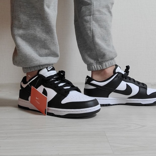 Nike Dunk Low Retro Black 착용 스타일