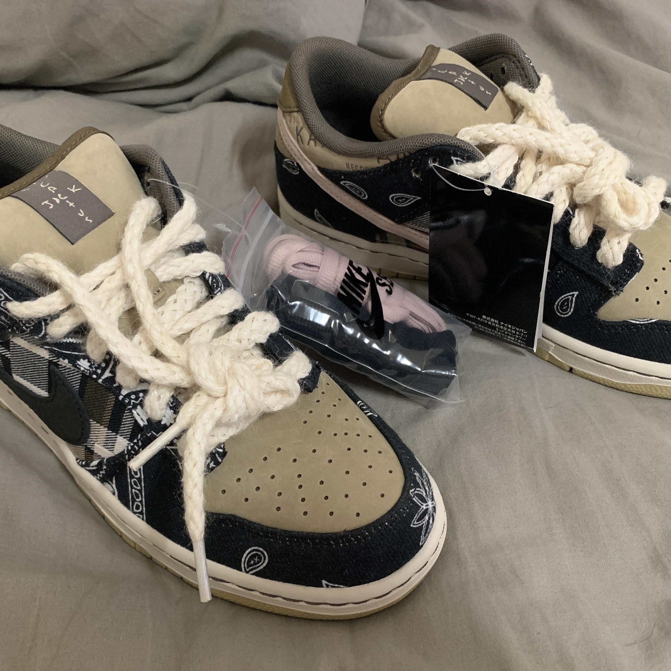 Nike x Travis Scott SB Dunk Low 착용 스타일