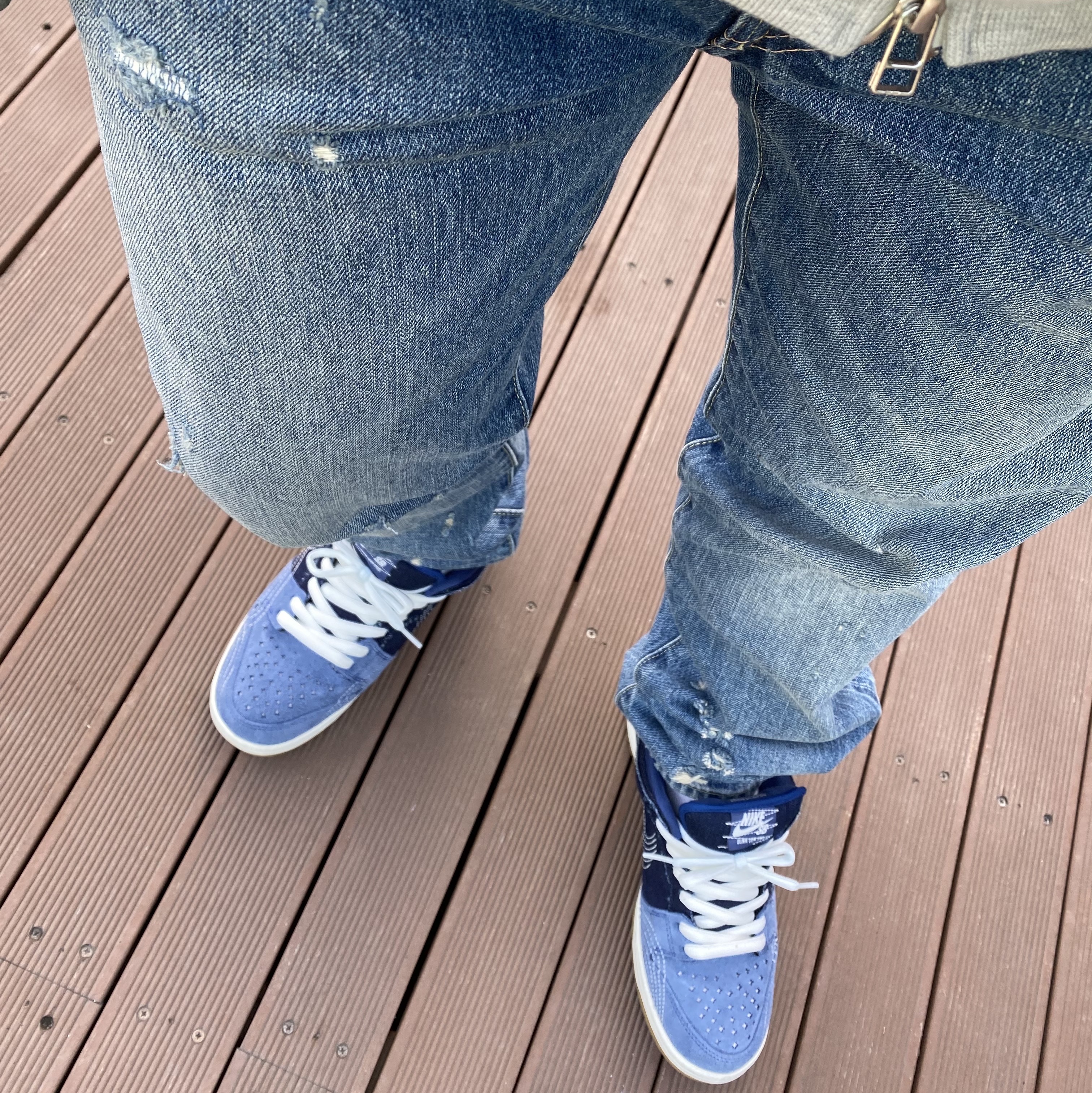 Nike SB Dunk Low Pro Mystic Navy 착용 스타일 - 3
