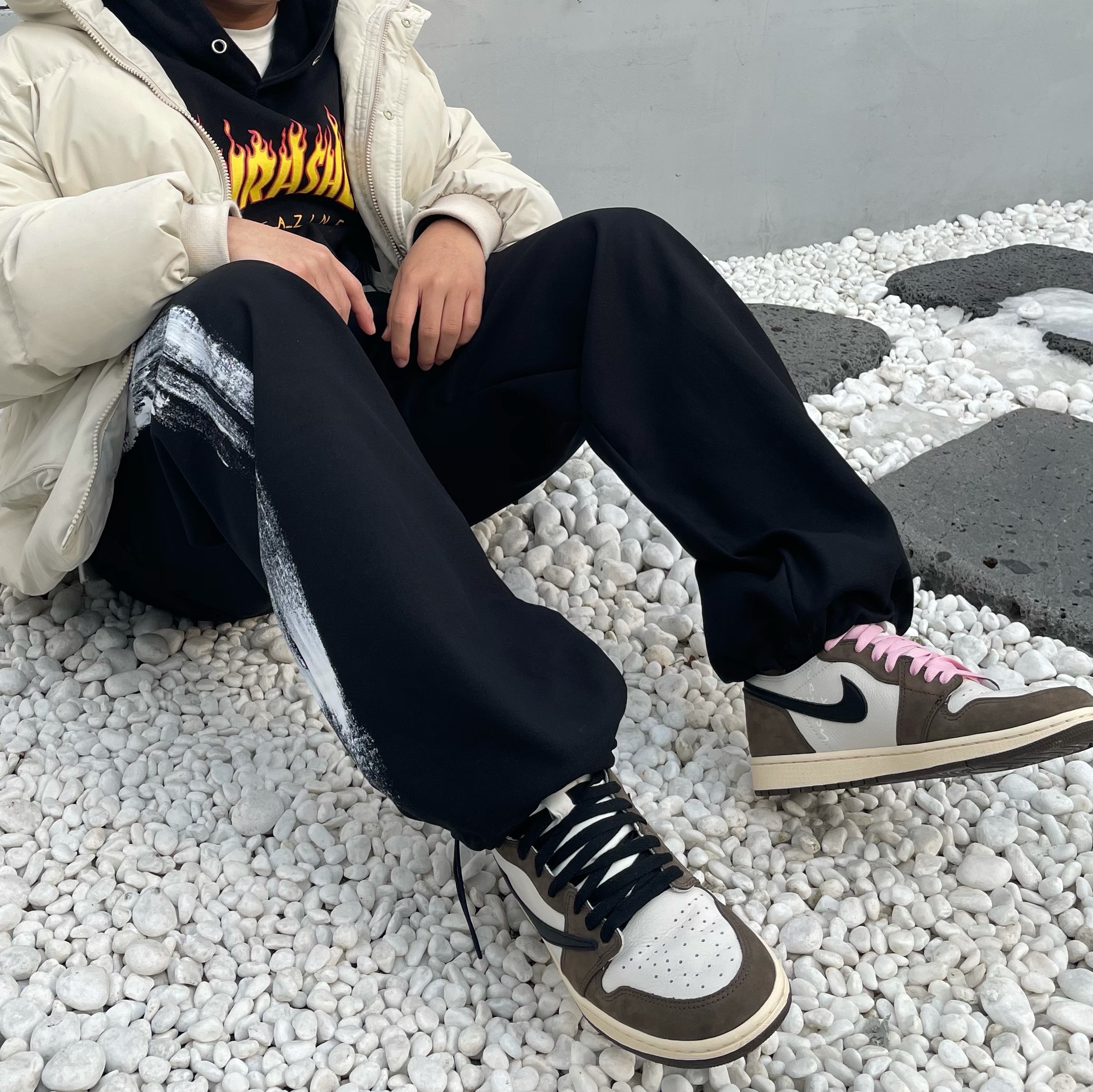 Jordan 1 x Travis Scott Retro High OG SP Mocha 착용 스타일