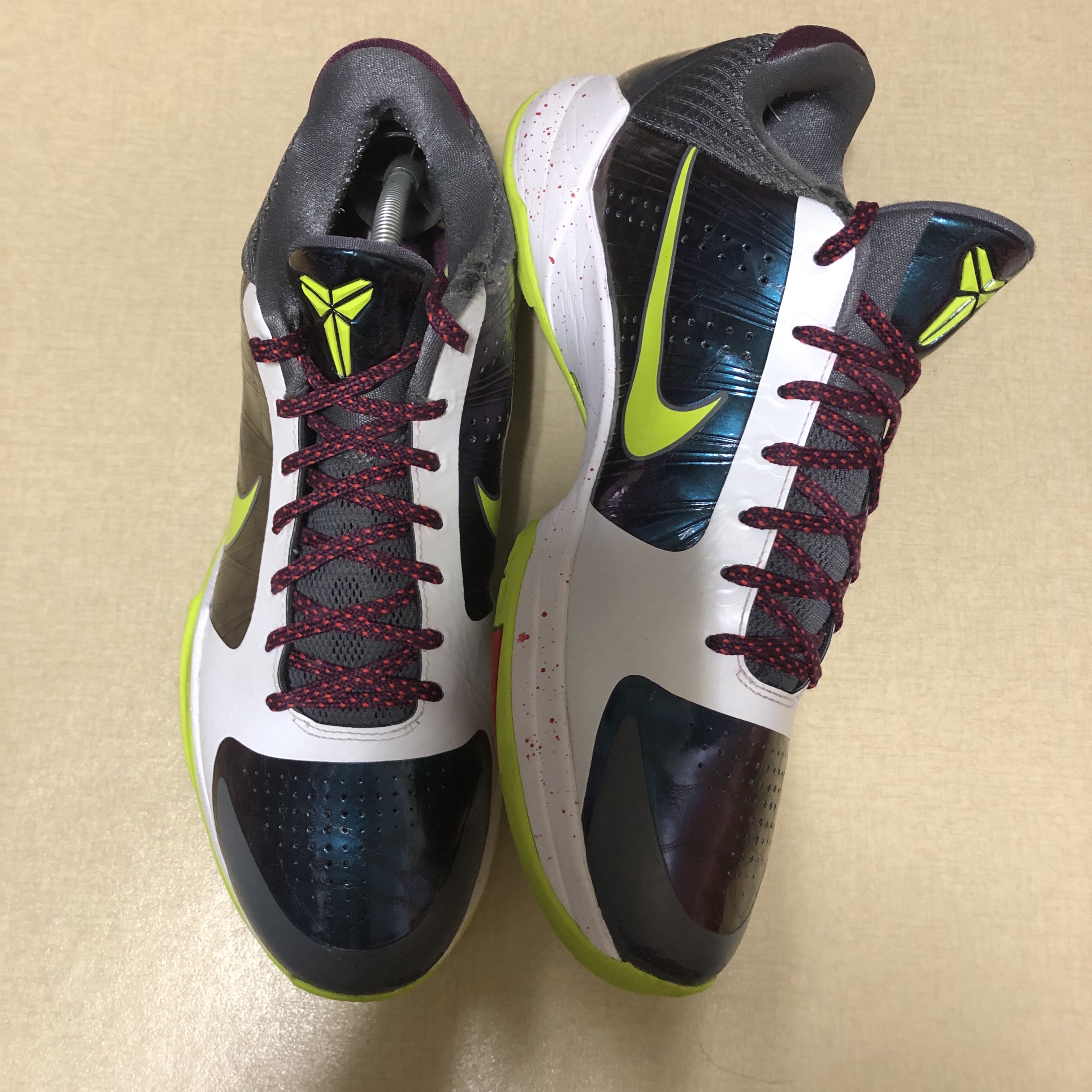 Nike Kobe 5 Protro Chaos 착용 스타일