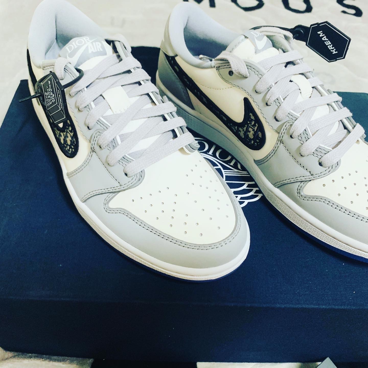 Jordan 1 x Dior Low OG 착용 스타일
