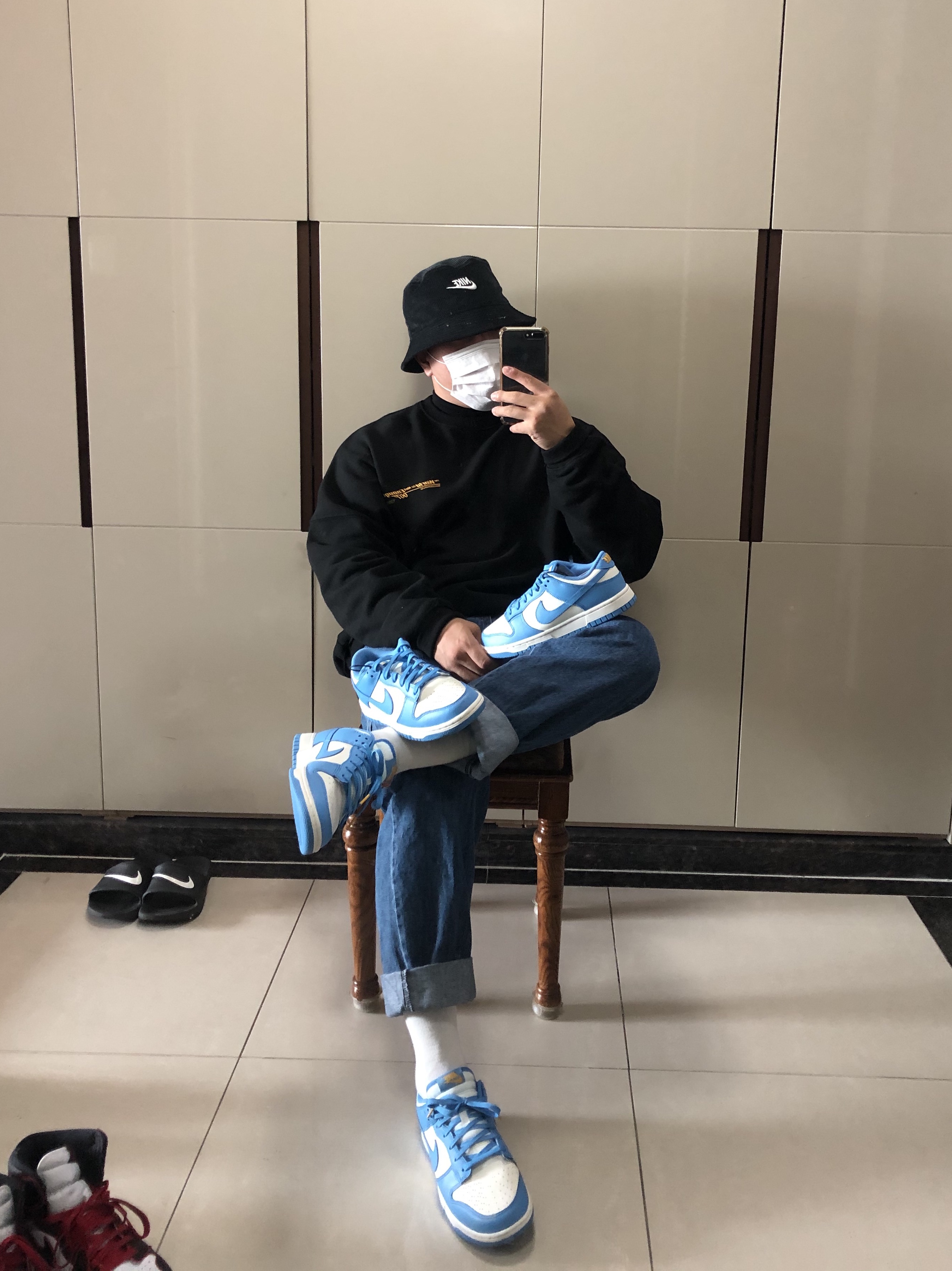 (W) Nike Dunk Low Coast, Nike Futura Corduroy Bucket Black 착용 스타일
