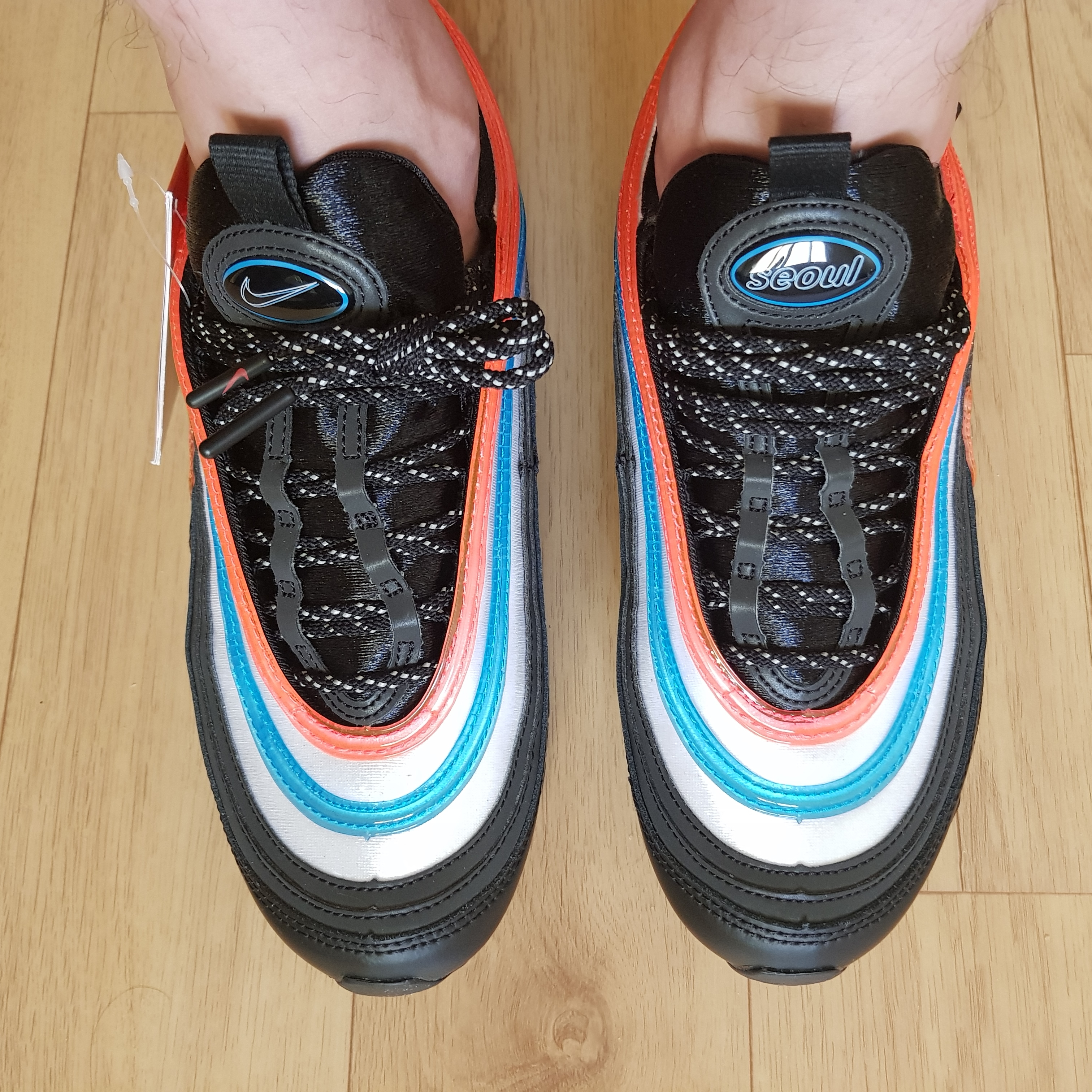 Nike Air Max 97 Neon Seoul 착용 스타일