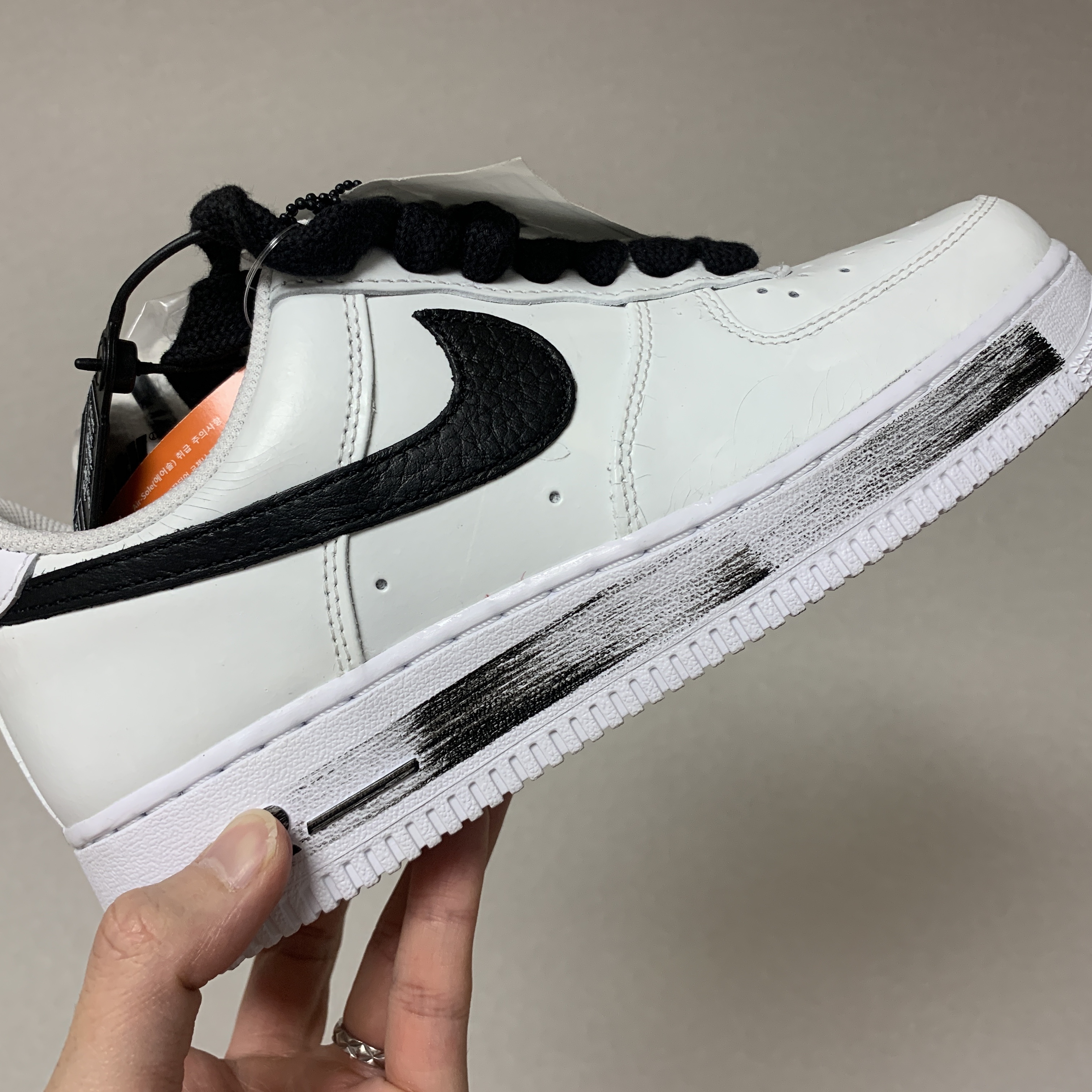 Nike x Peaceminusone Air Force 1 Low Para-Noise 2.0 착용 스타일 - 1