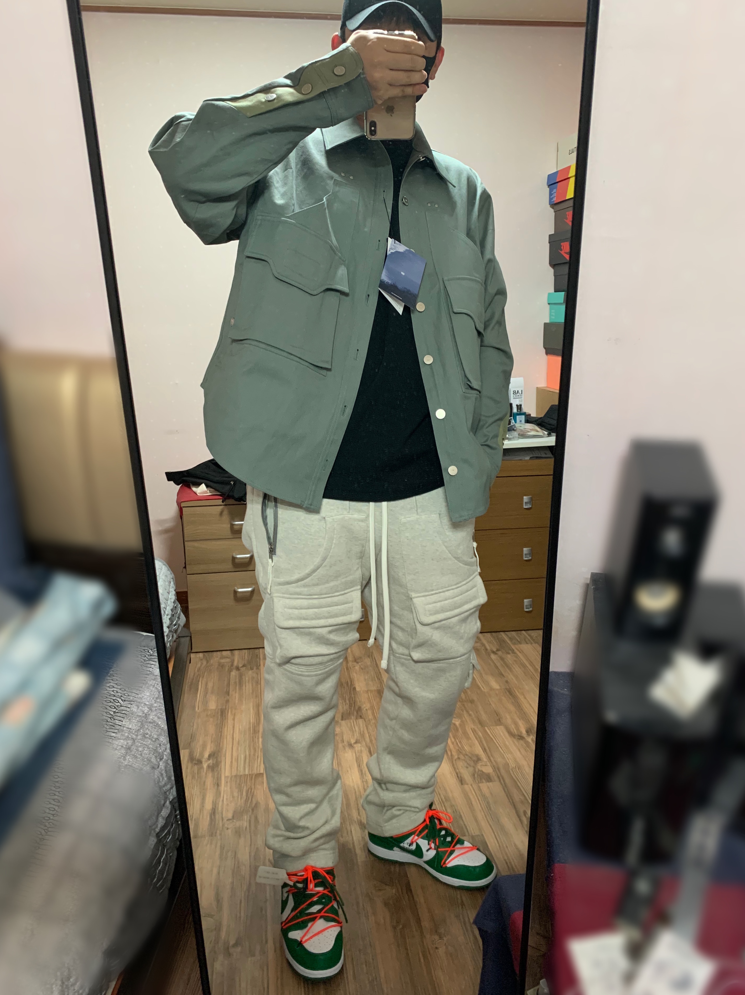 Nike x Off-White Dunk Low Pine Green 착용 스타일 - 1