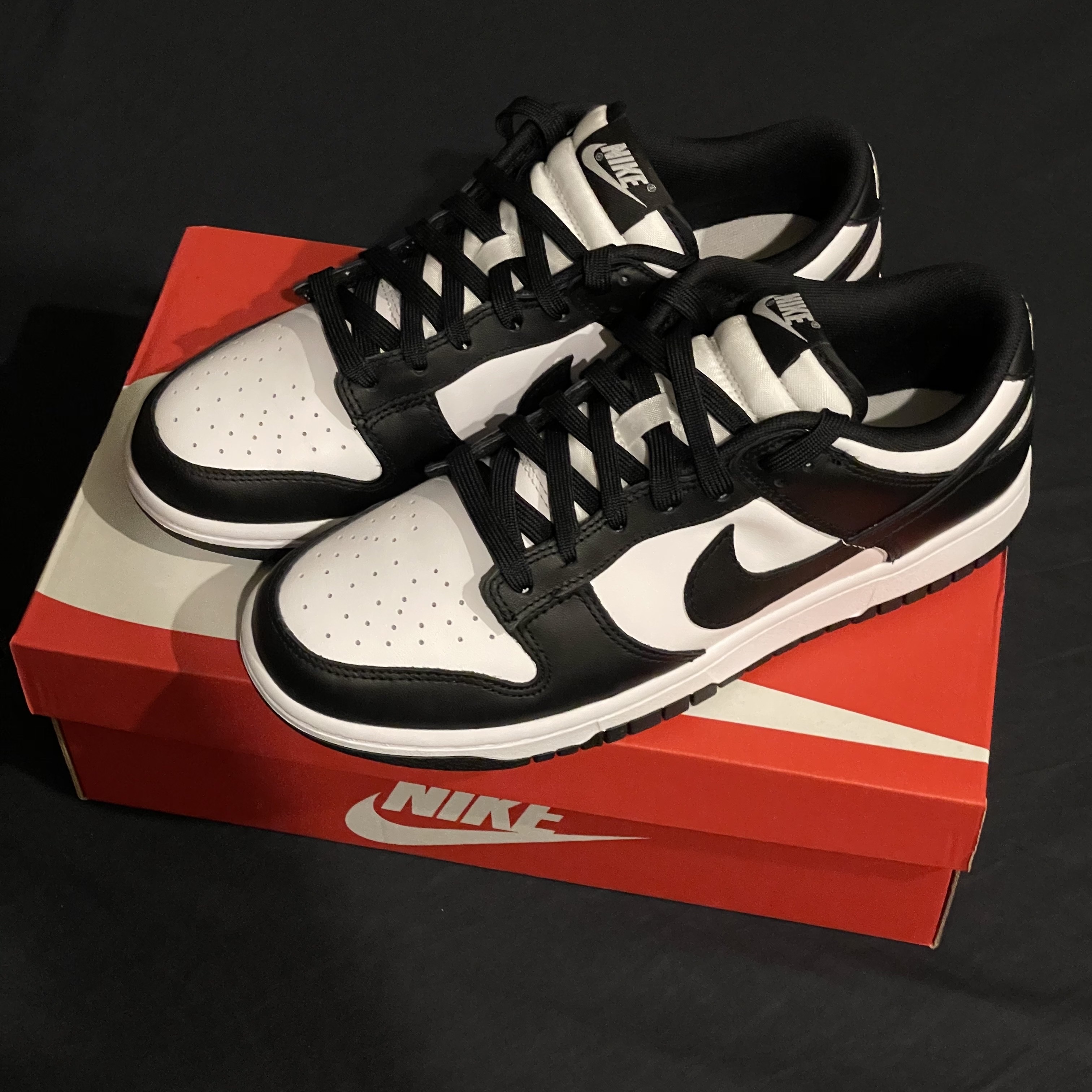 Nike Dunk Low Retro Black 착용 스타일