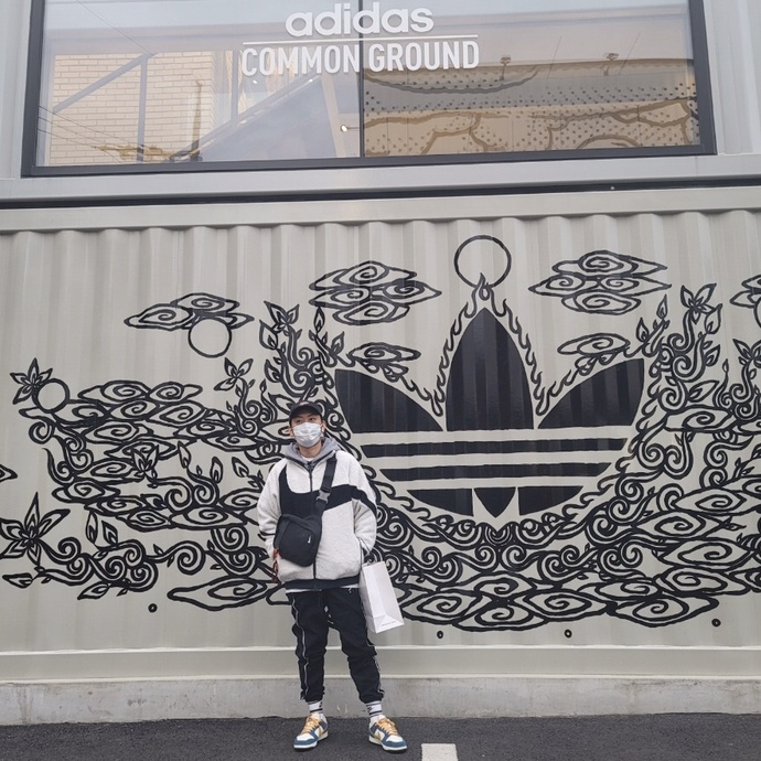 Nike Big Swoosh Full Zip Jacket White Navy, Nike x Kasina Dunk Low 80's Bus 착용 스타일