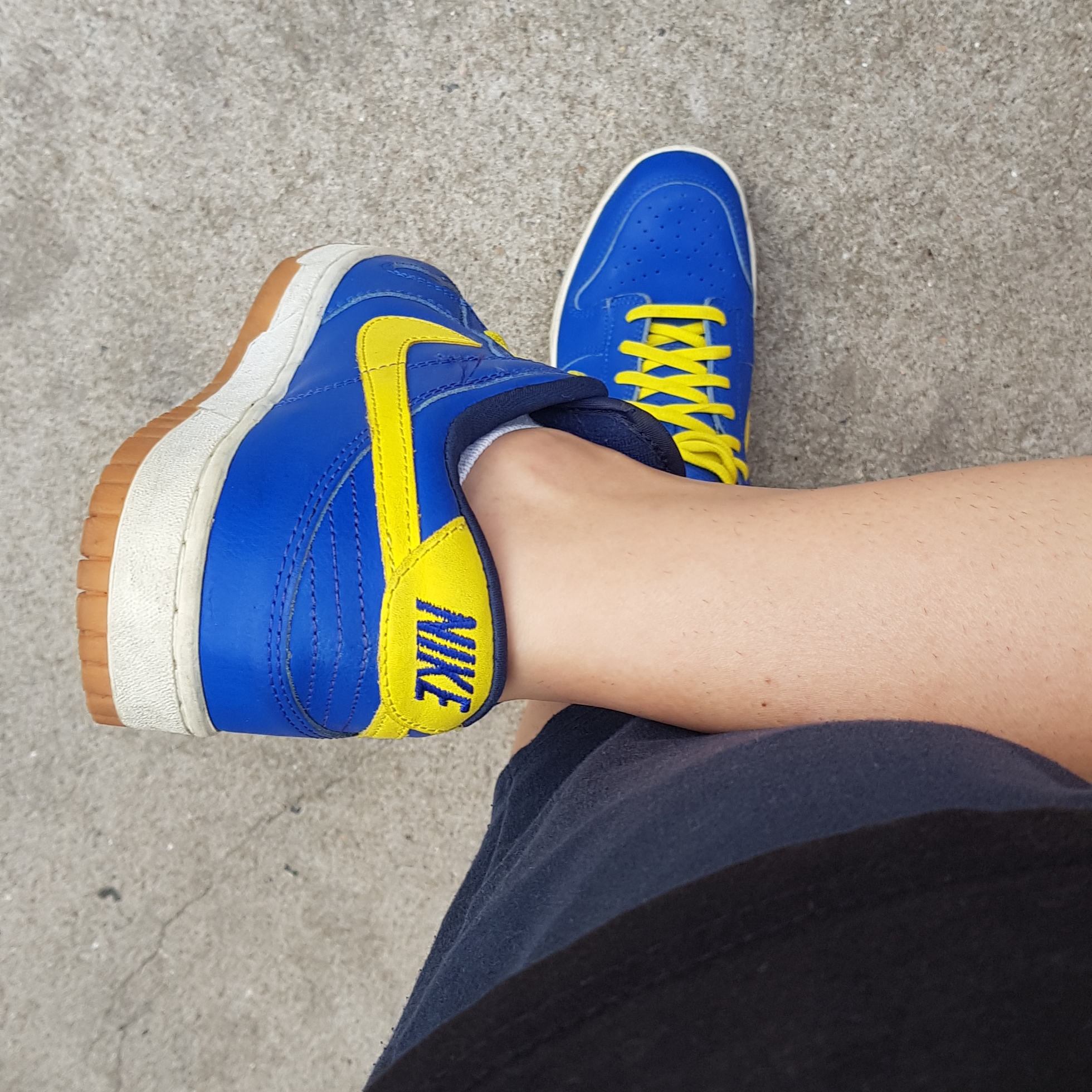 Nike SB Zoom Dunk Low Pro Boca Jr 착용 스타일 - 1