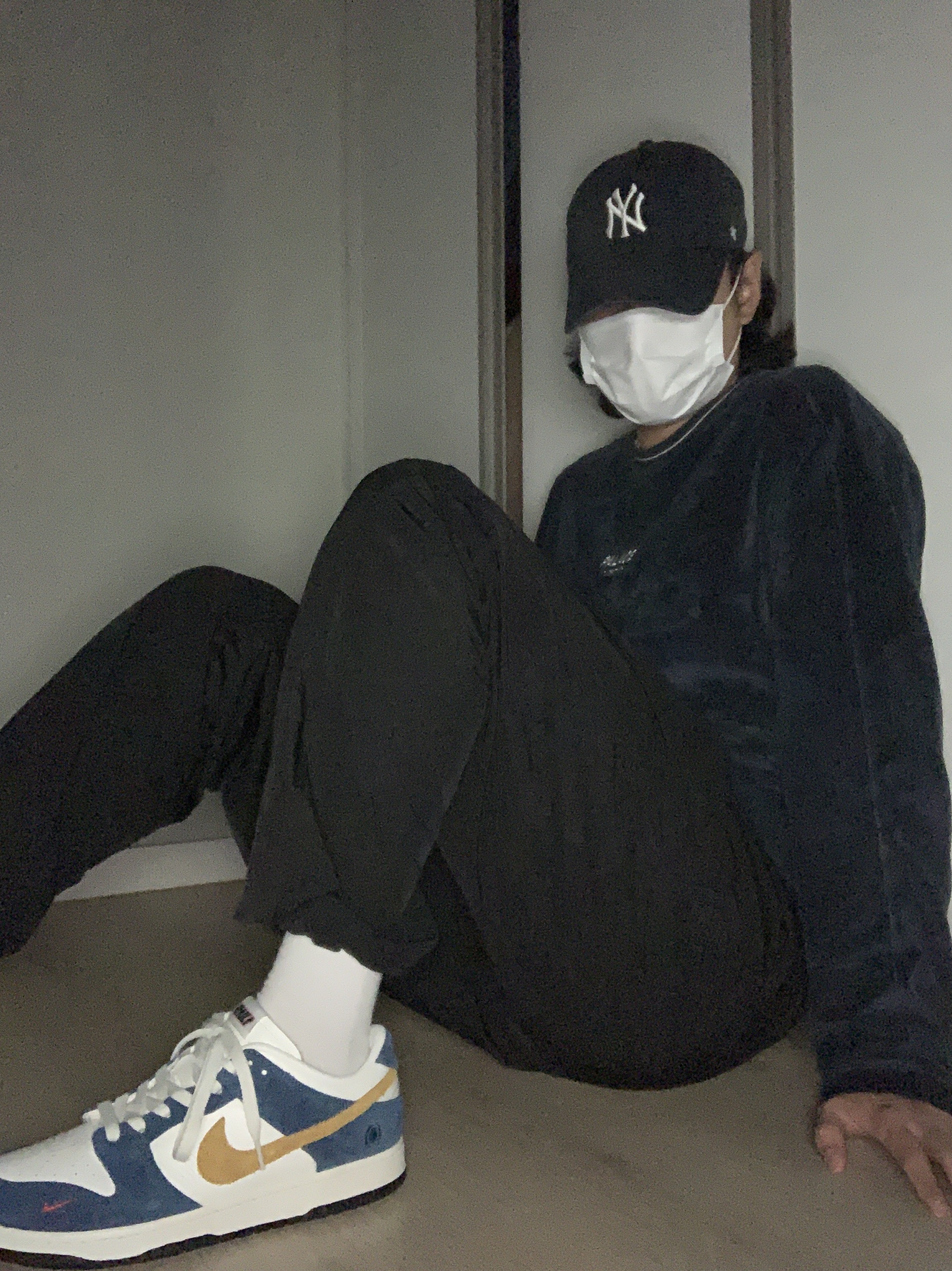 Nike x Kasina Dunk Low 80's Bus 착용 스타일