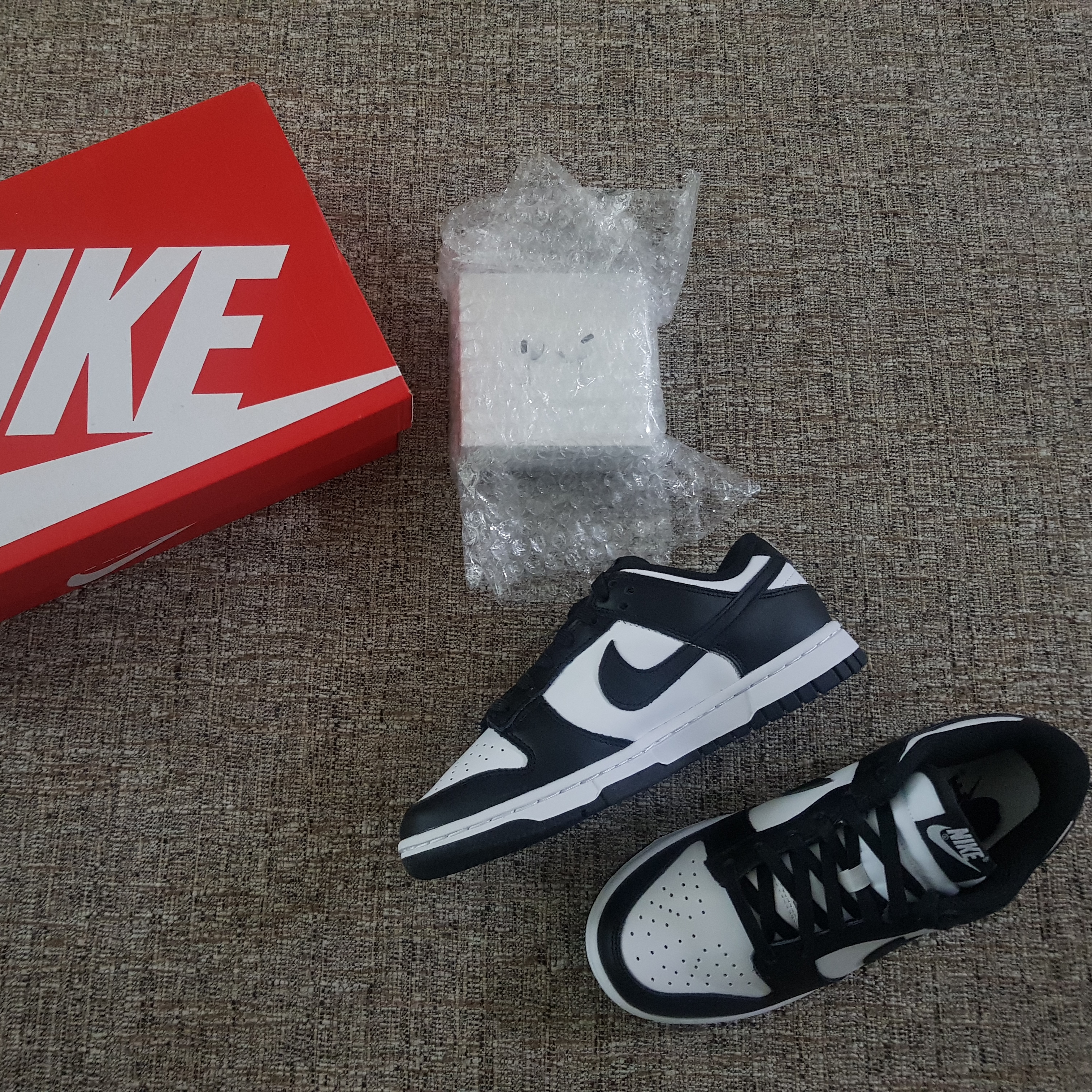 Nike x Off-White Dunk Low Pine Green, Nike Dunk Low Retro Black 착용 스타일 - 2
