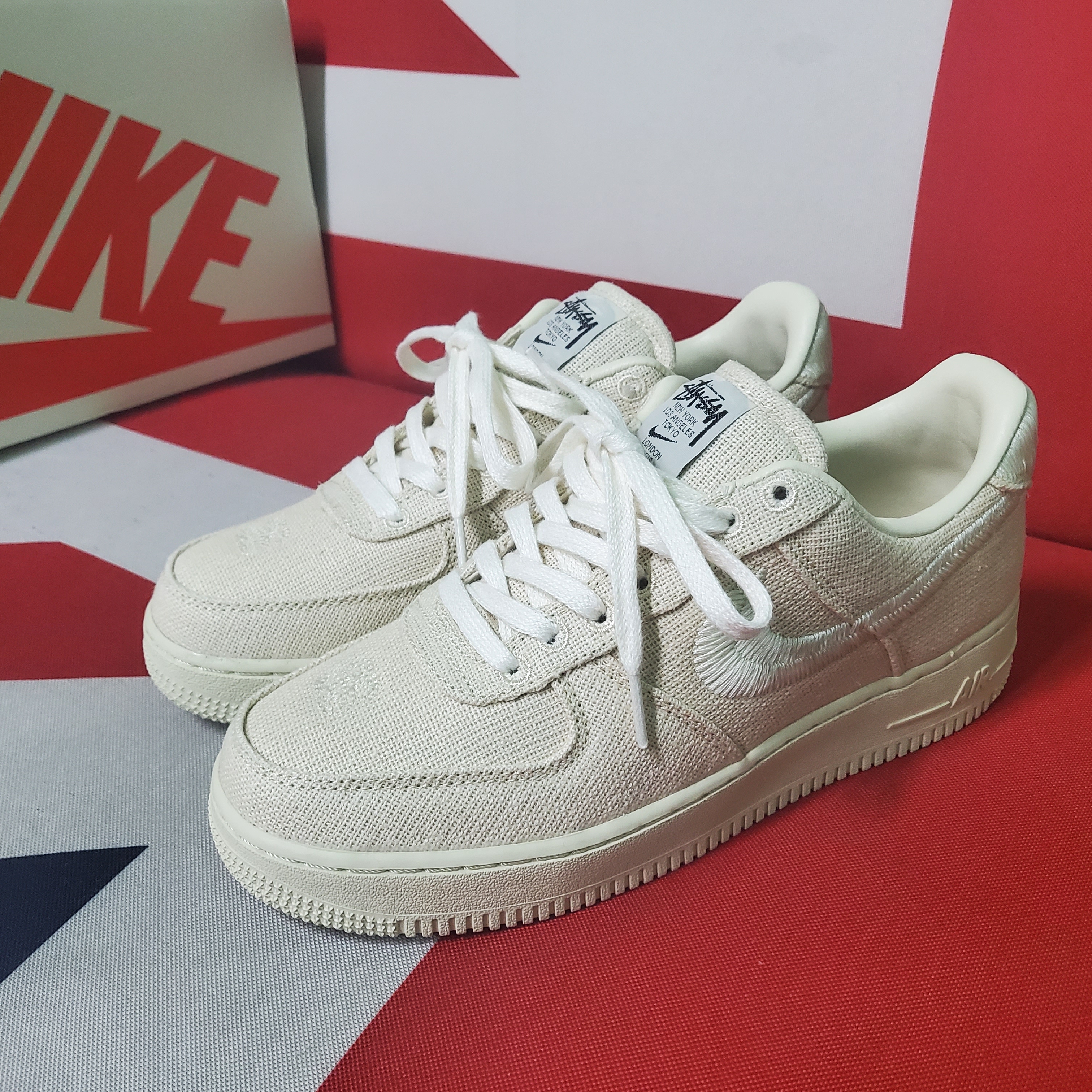 Nike x Stussy Air Force 1 Low Fossil 착용 스타일 - 2