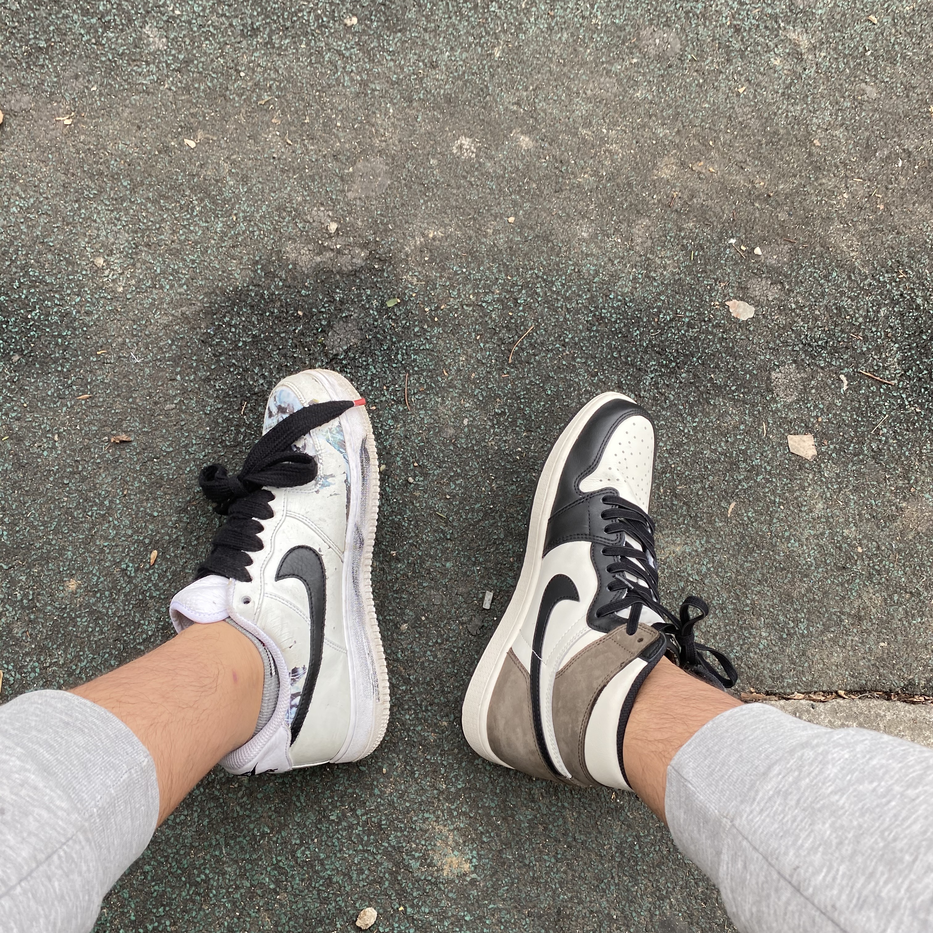 Nike x Peaceminusone Air Force 1 Low Para-Noise 2.0, Jordan 1 Retro High OG Black Mocha 착용 스타일 - 3
