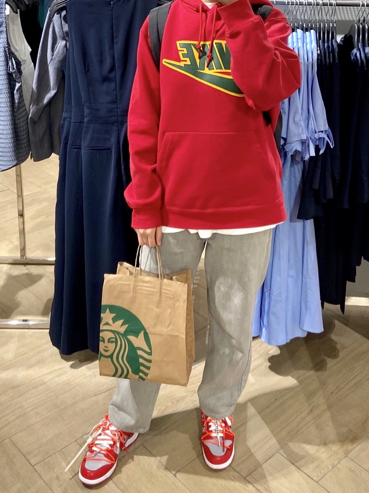 Nike x Off-White Dunk Low University Red, Supreme x Nike Leather Applique Hooded Sweatshirt Red - 19FW 착용 스타일