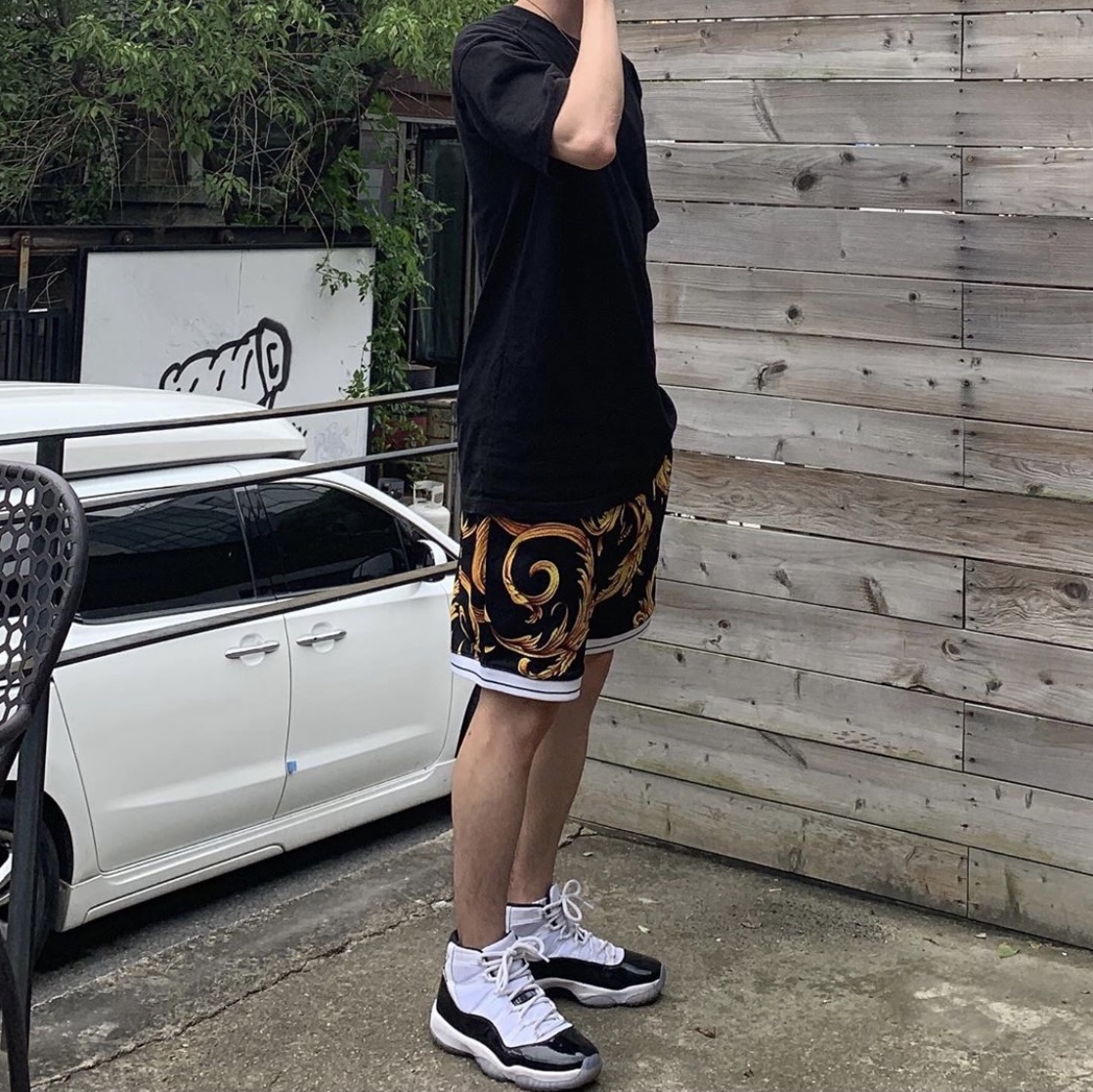 Jordan 11 Retro Concord 2018 착용 스타일
