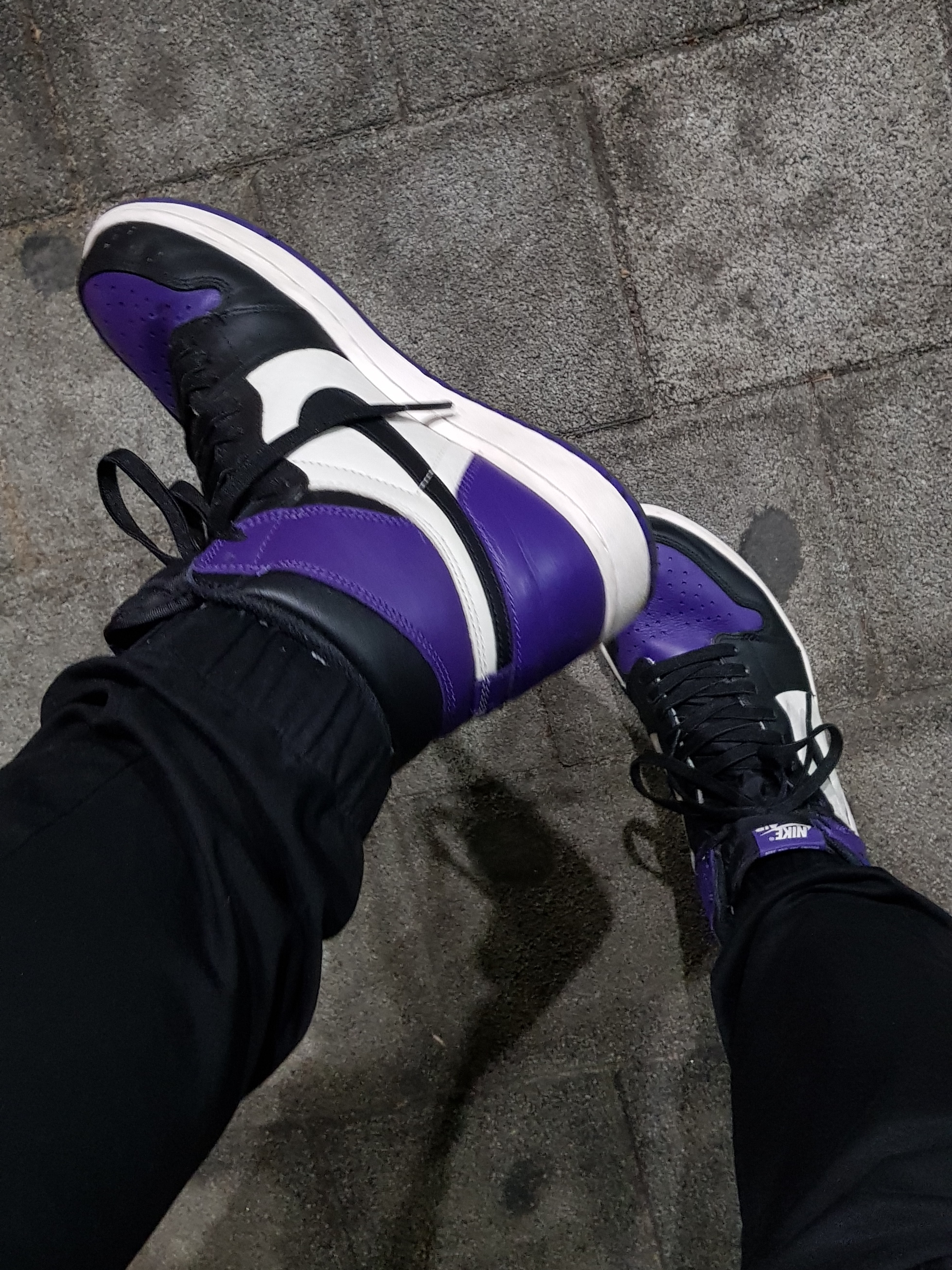 Jordan 1 Retro High Court Purple 착용 스타일