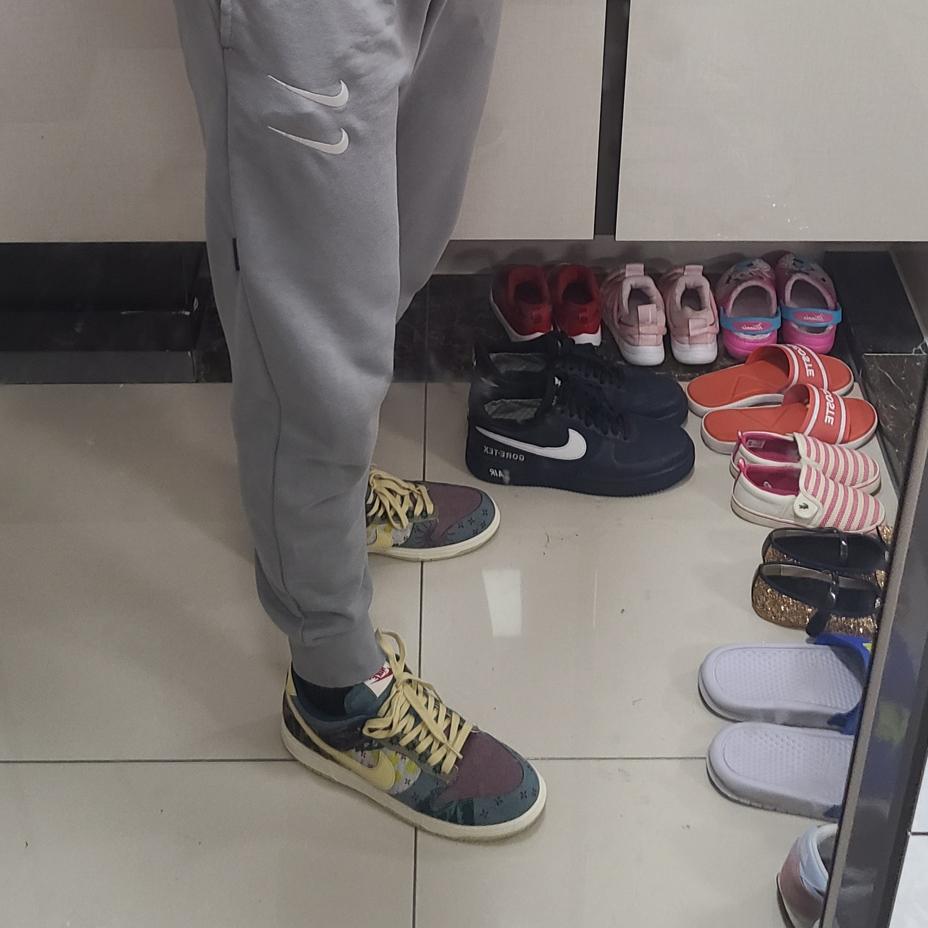 Nike Dunk Low SP Community Garden 착용 스타일