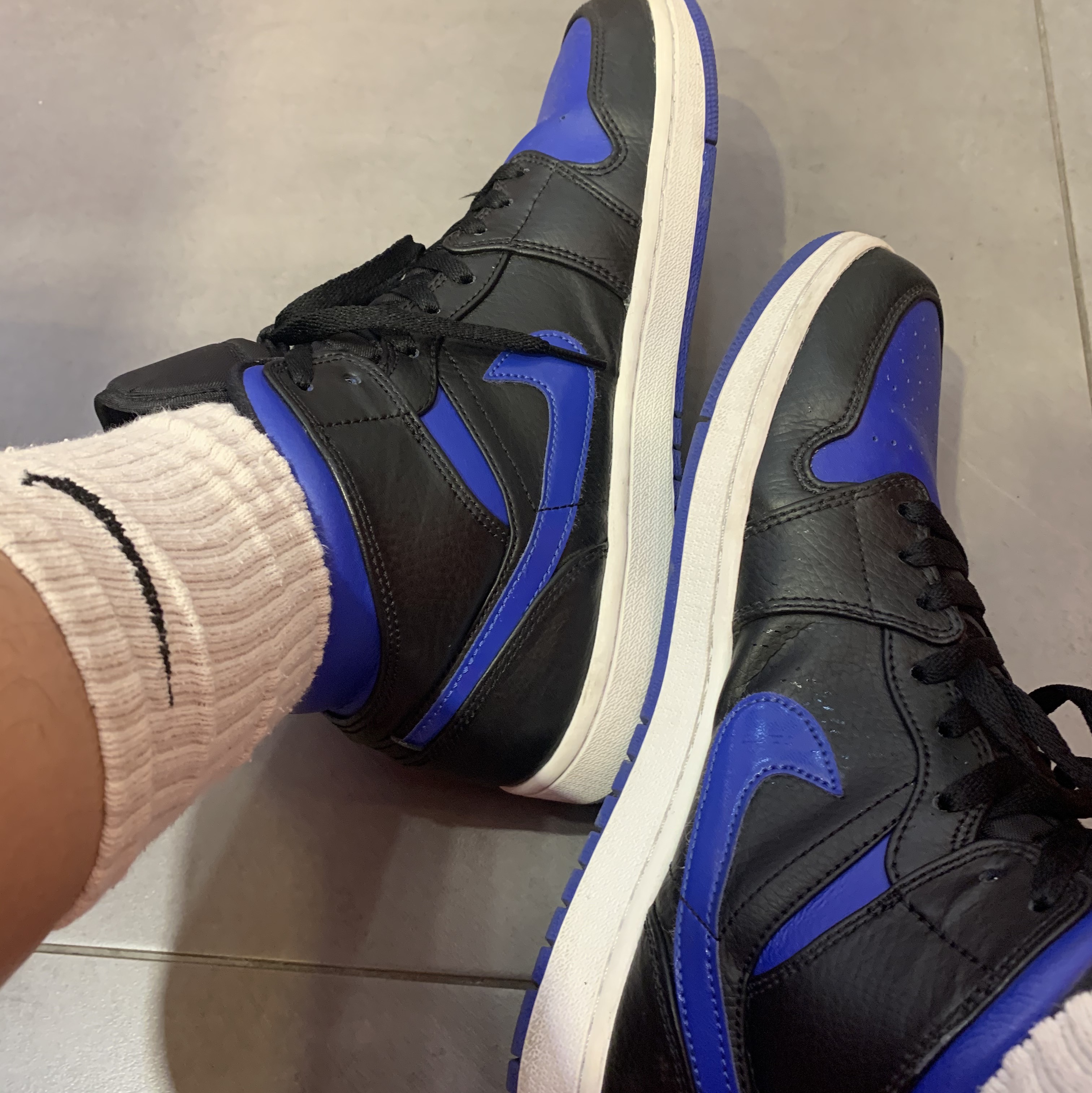 Jordan 1 Mid Royal 2020 착용 스타일