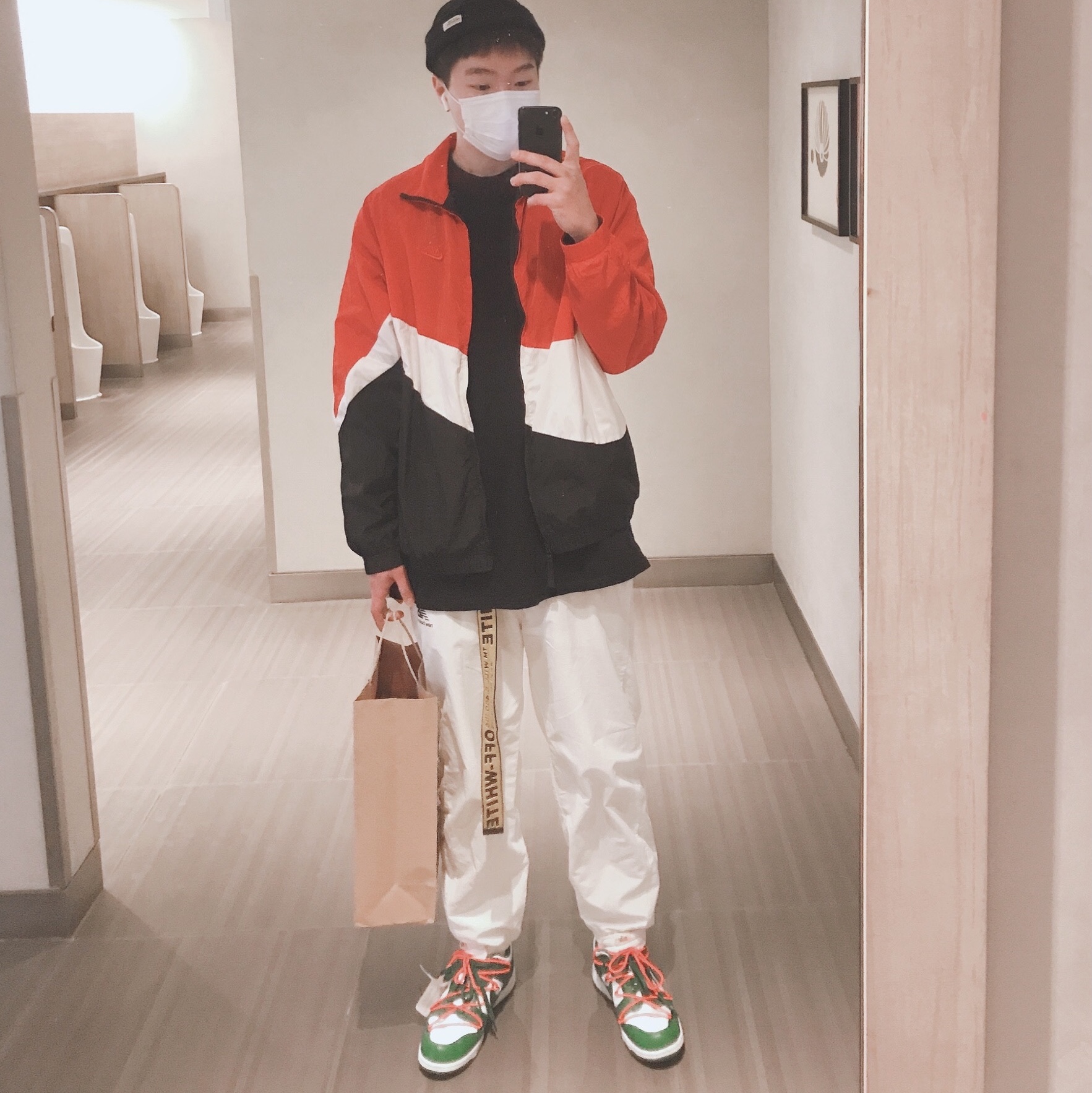 Nike x Off-White Dunk Low Pine Green 착용 스타일