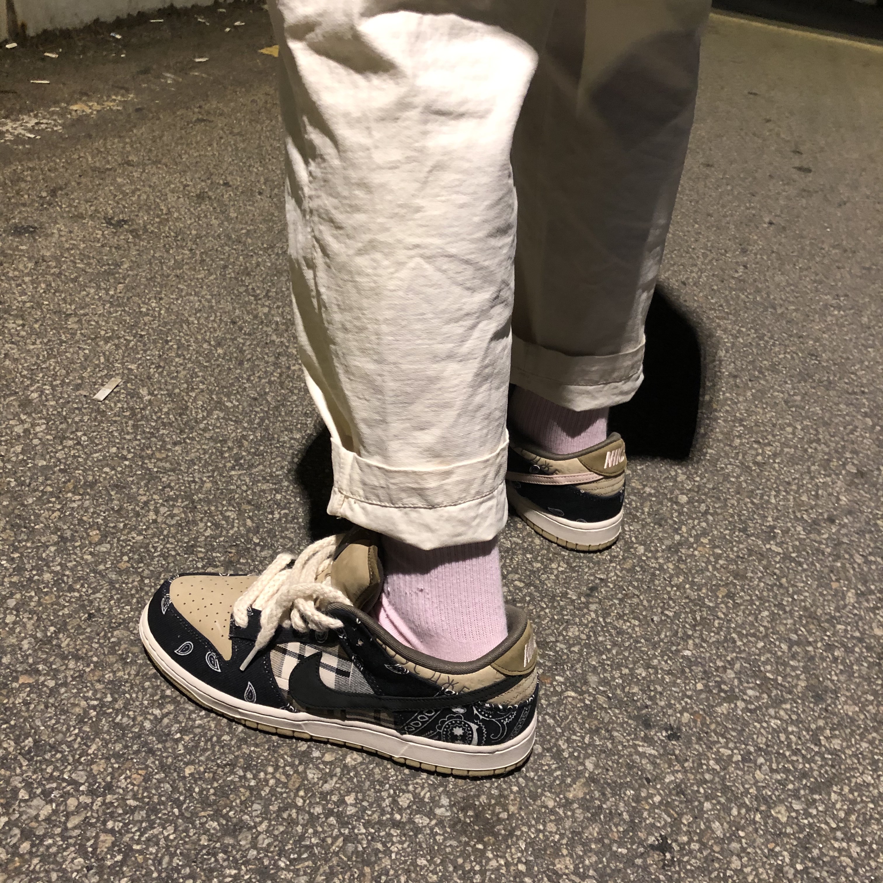 Nike x Travis Scott SB Dunk Low, Supreme Box Logo L/S T-Shirt Black - 20FW 착용 스타일 - 4