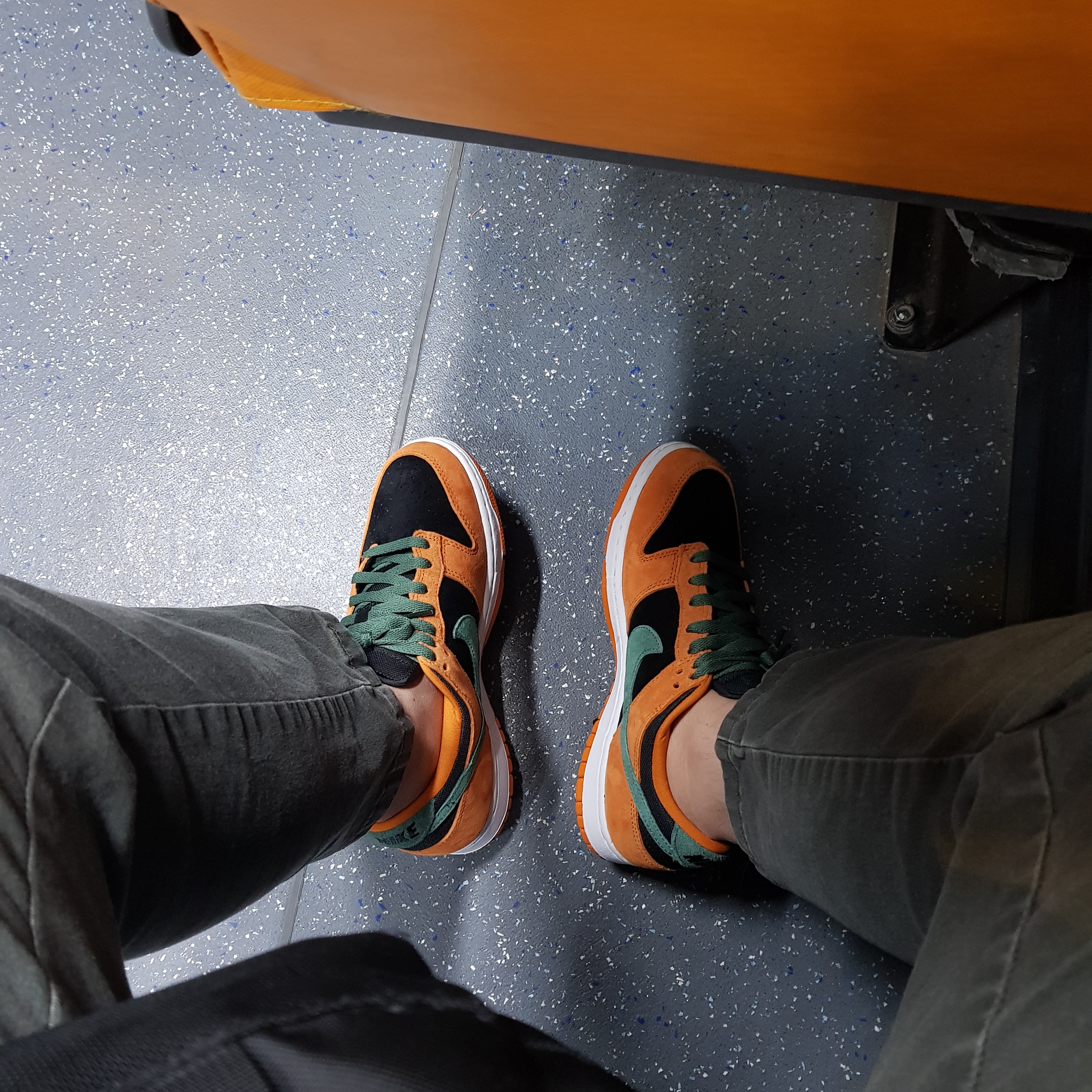Nike Dunk Low SP Ceramic 착용 스타일