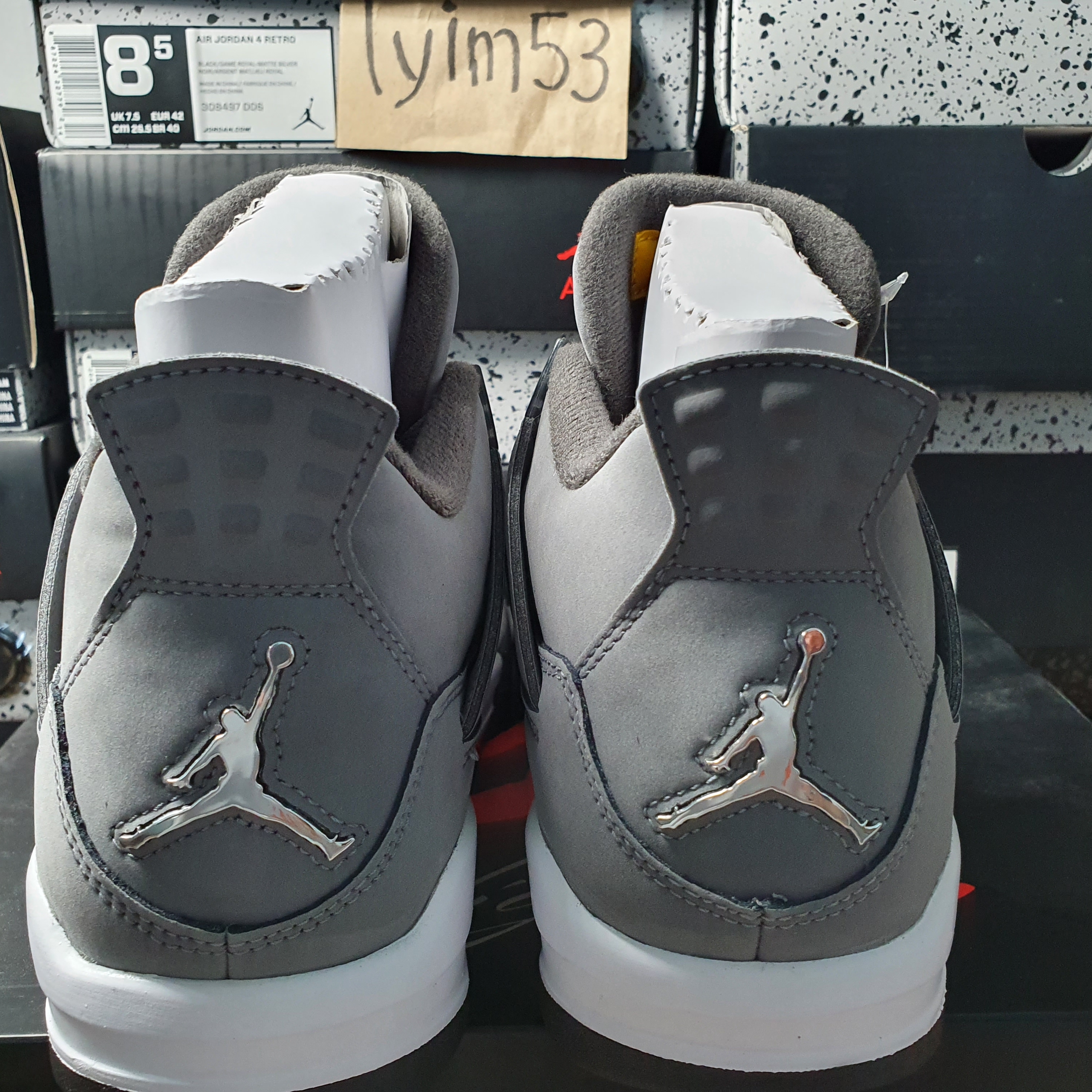 Jordan 4 Retro Cool Grey 2019 착용 스타일 - 3