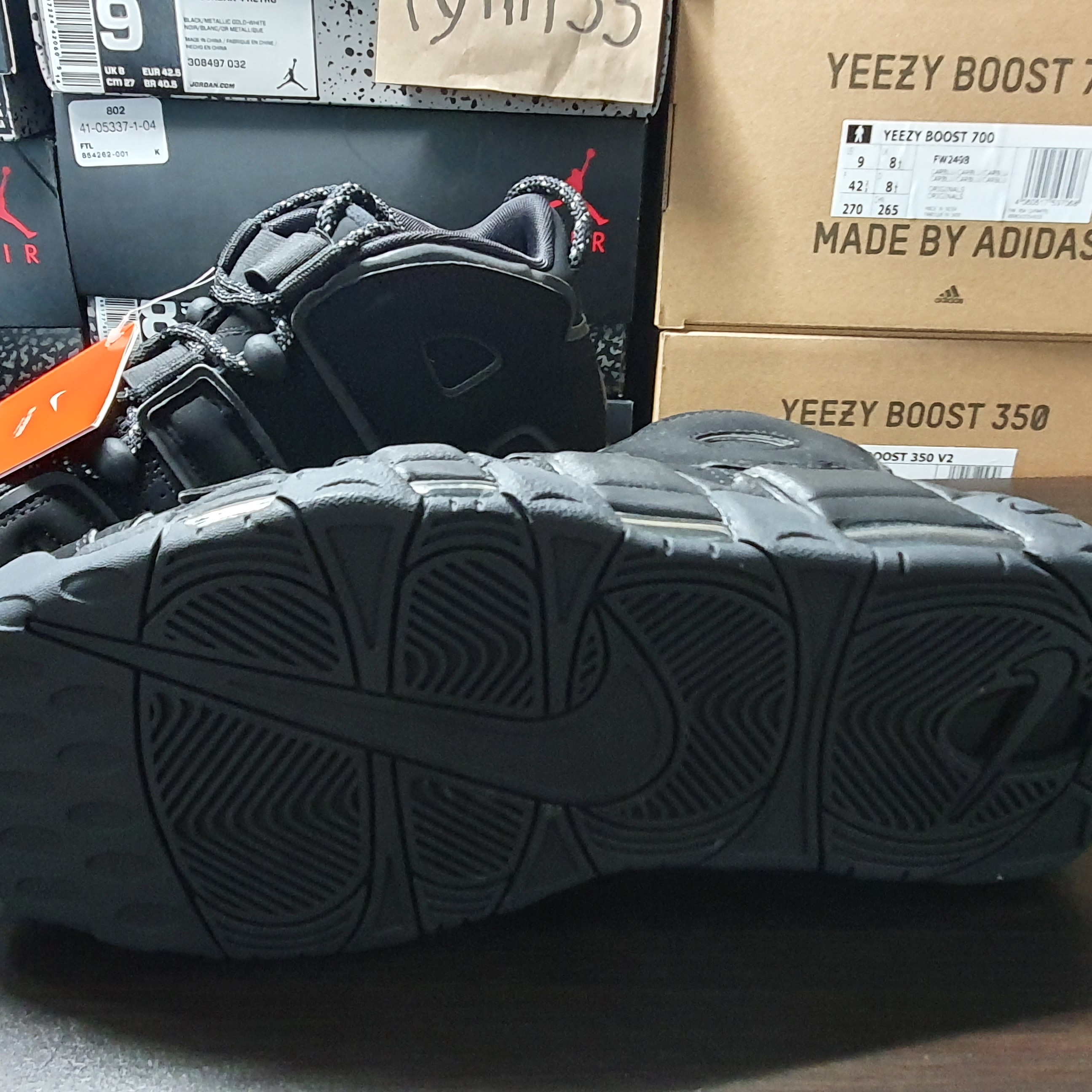 Nike Air More Uptempo Black Reflective 2017/2018 착용 스타일 - 2