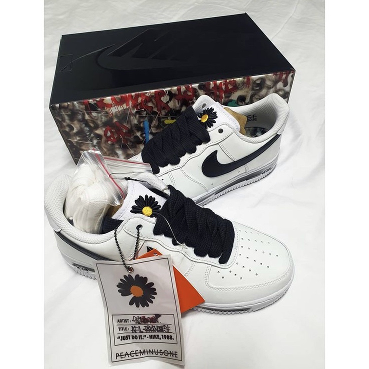 Nike x Peaceminusone Air Force 1 Low Para-Noise 2.0 착용 스타일