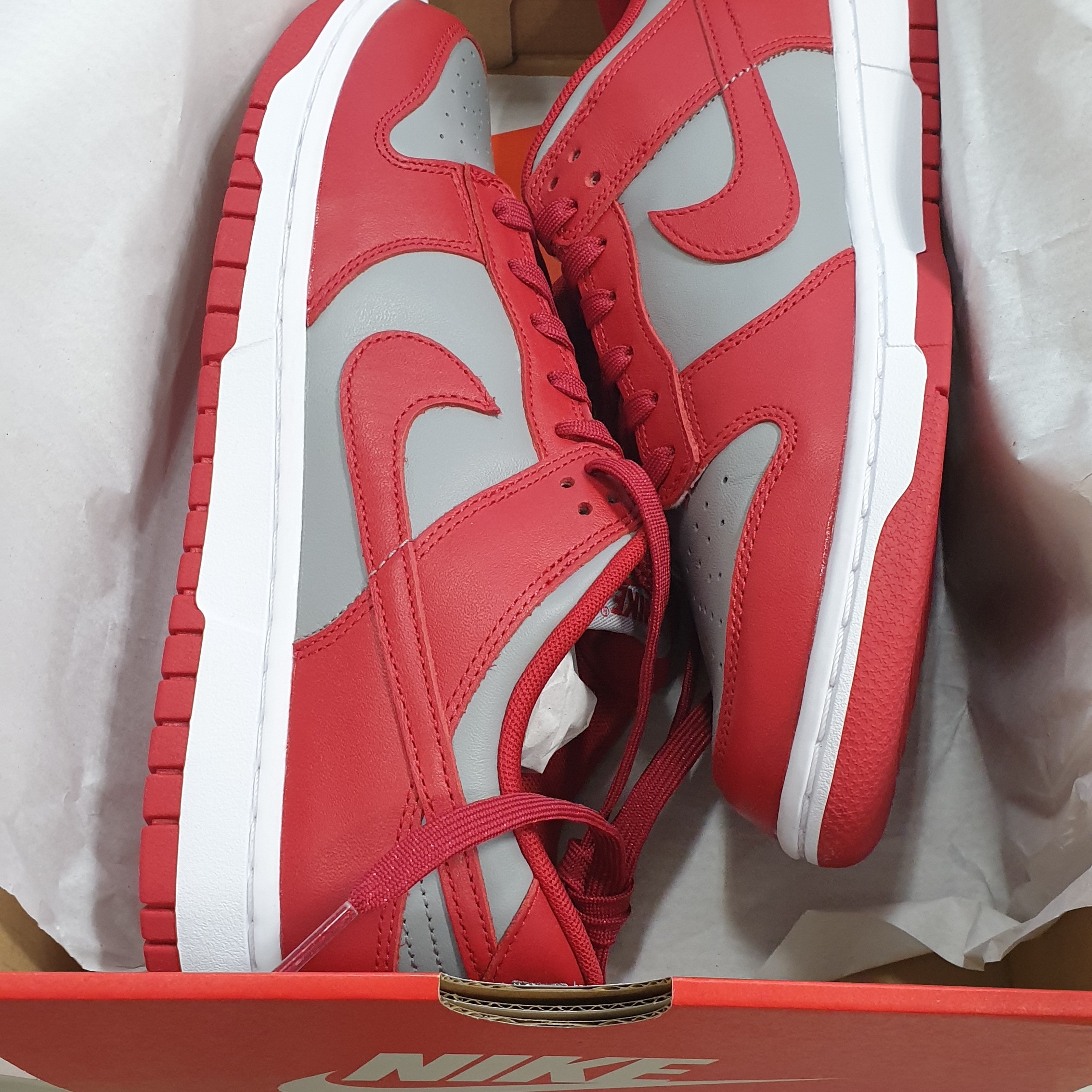 Nike Dunk Low Retro Medium Grey 착용 스타일 - 2