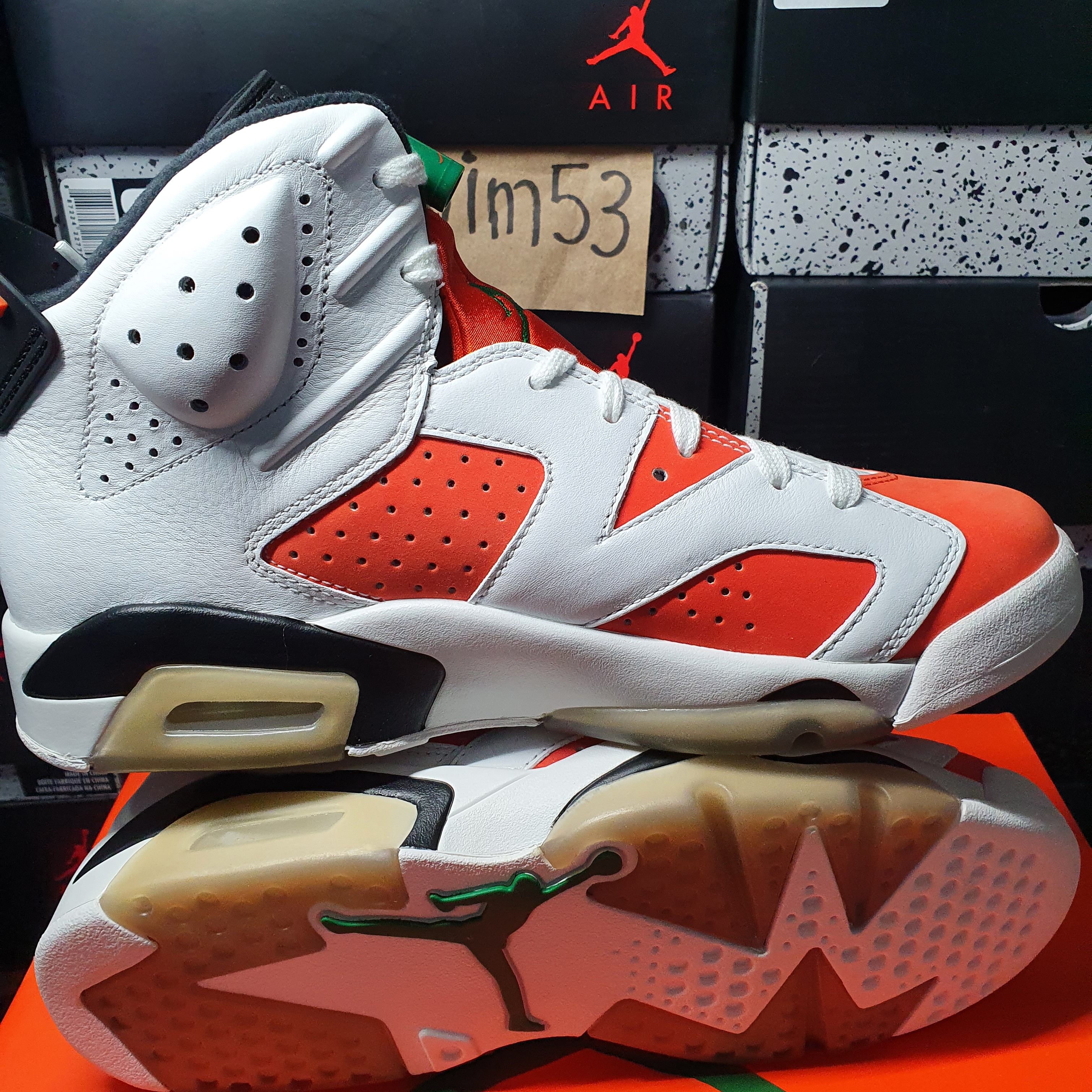 Jordan 6 Retro Gatorade Like Mike White 착용 스타일 - 2