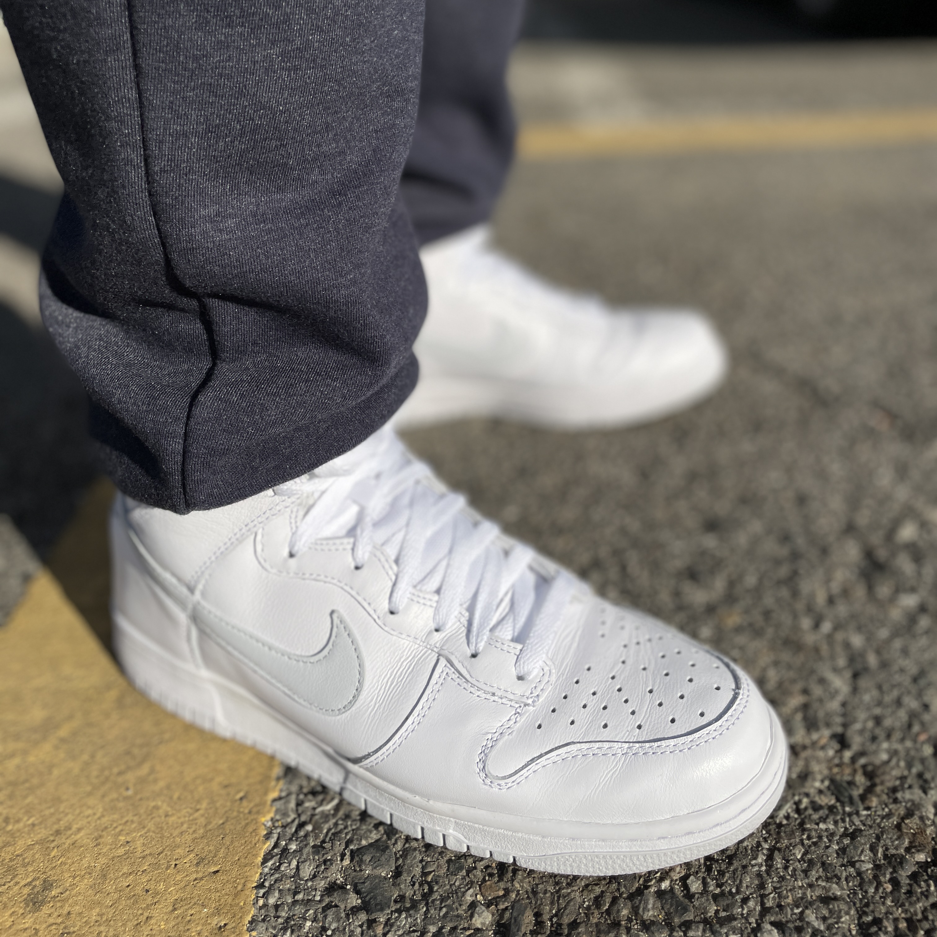 Nike Dunk High SP Pure Platinum 착용 스타일