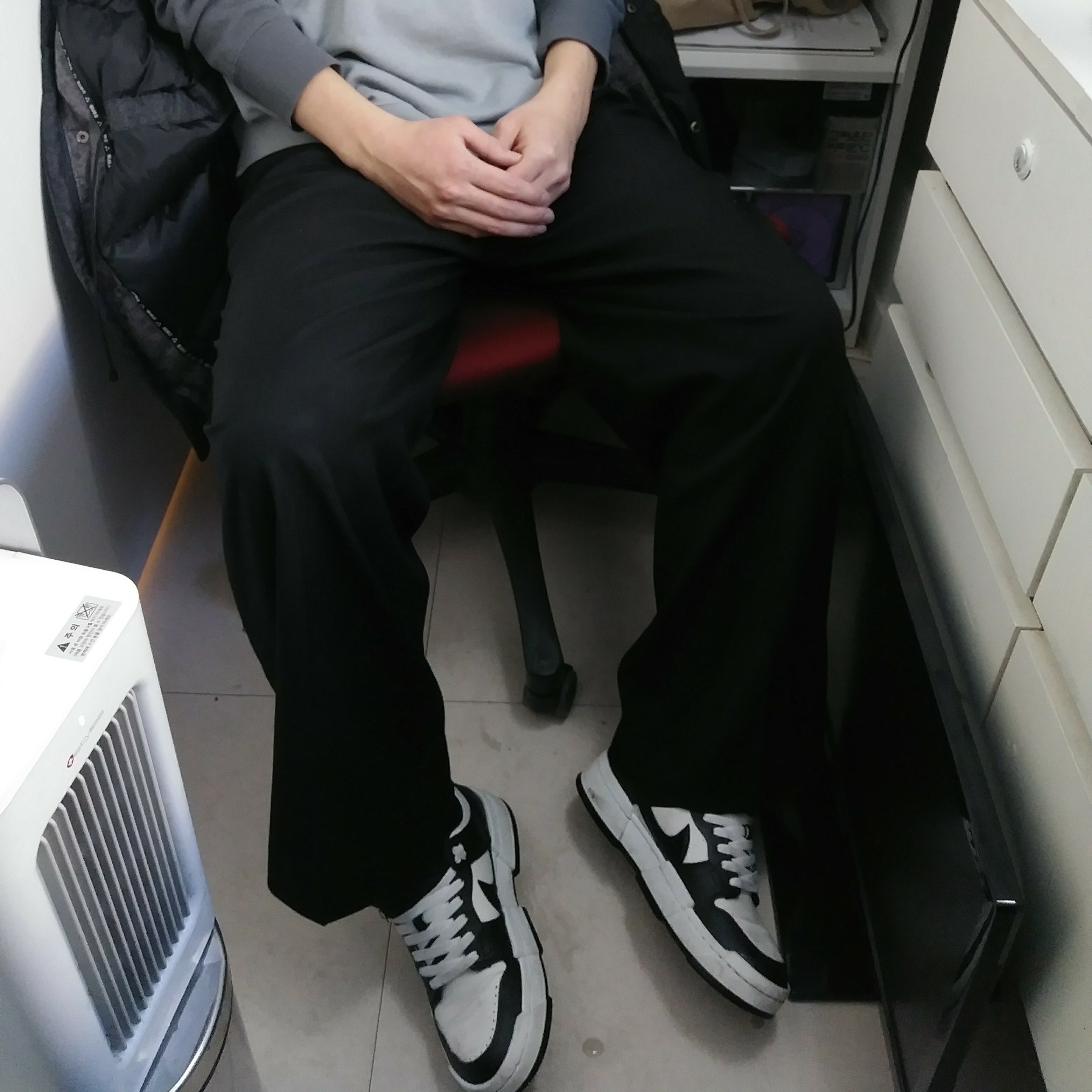 (W) Nike Dunk Low Disrupt Black White 착용 스타일