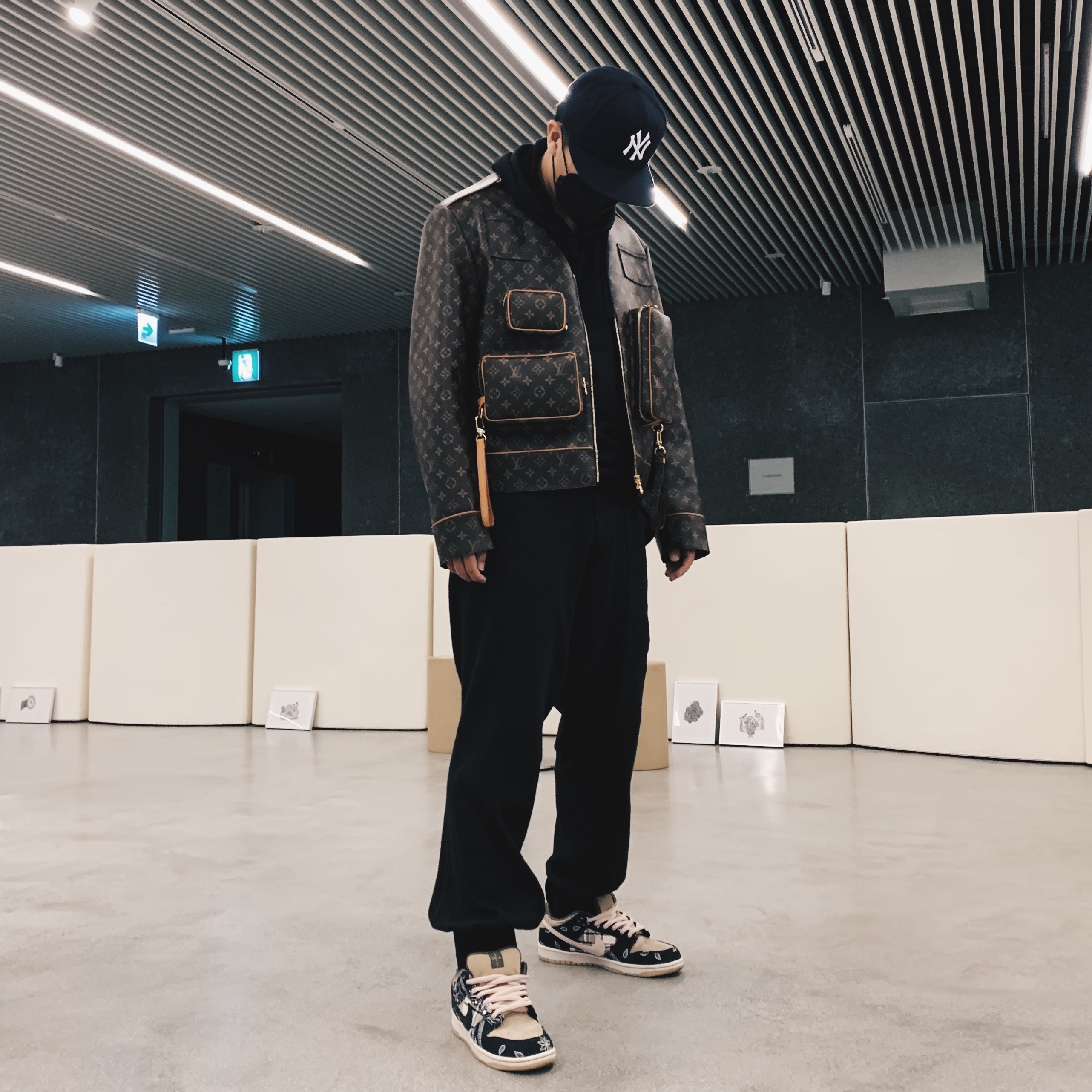 Nike x Travis Scott SB Dunk Low 착용 스타일