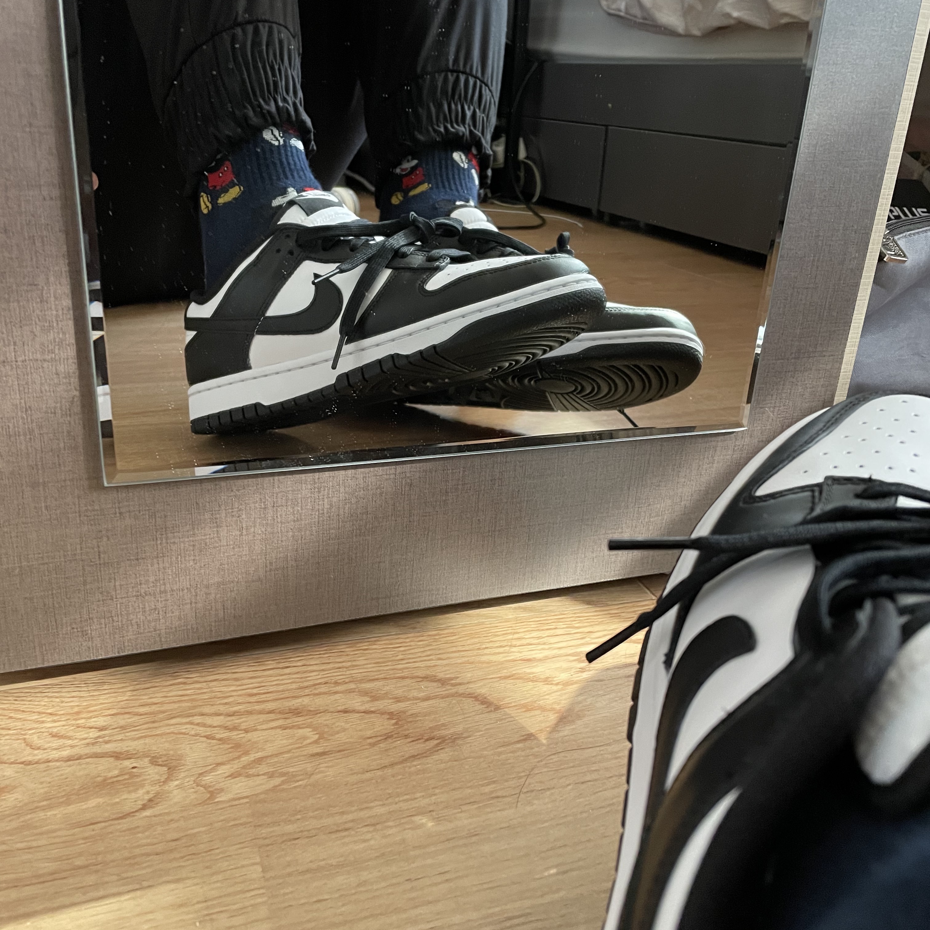 Nike Dunk Low Retro Black 착용 스타일
