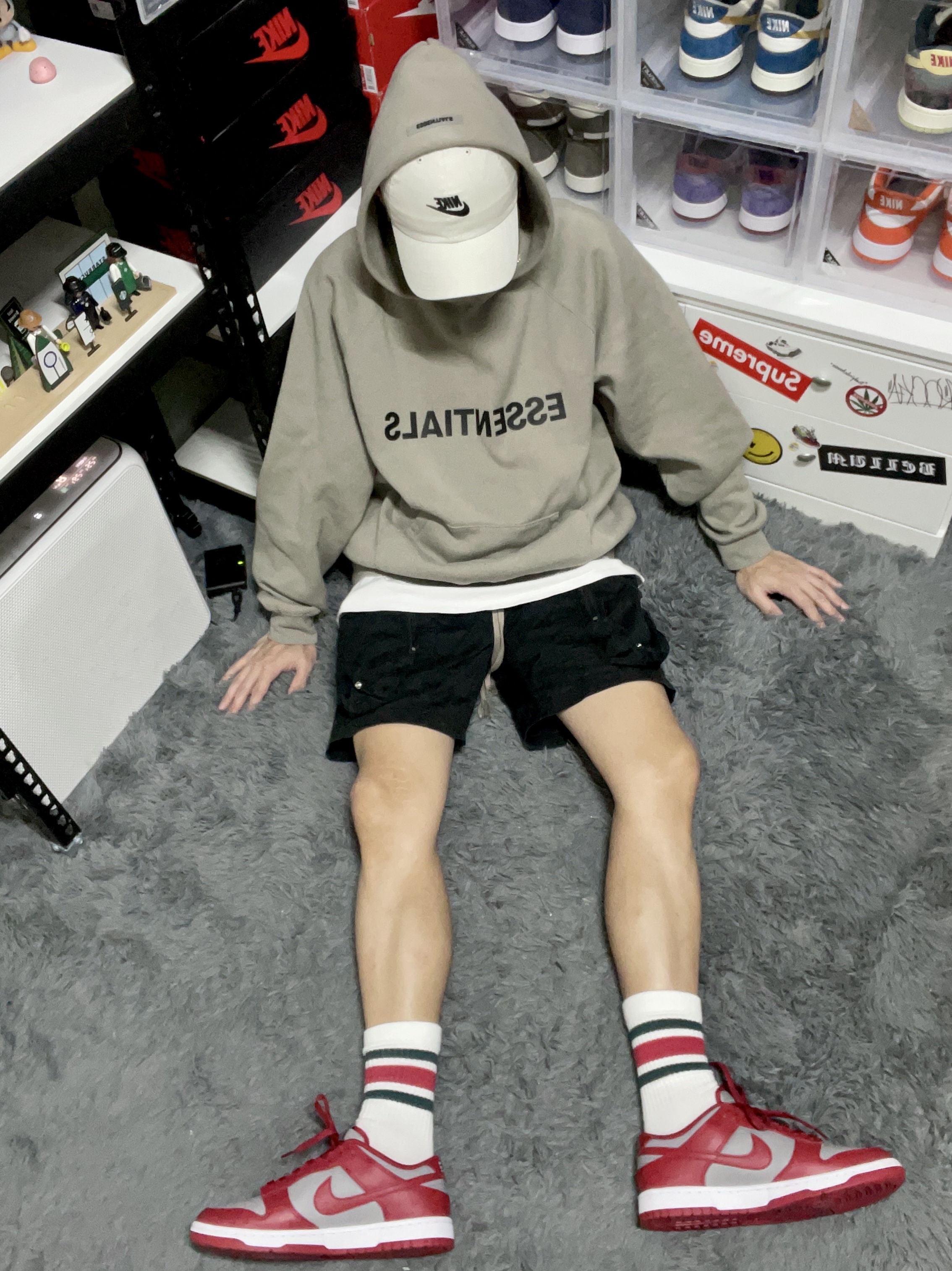 Essentials 3D Silicon Applique Pullover Hoodie Moss - 20FW, Nike Dunk Low Retro Medium Grey 착용 스타일