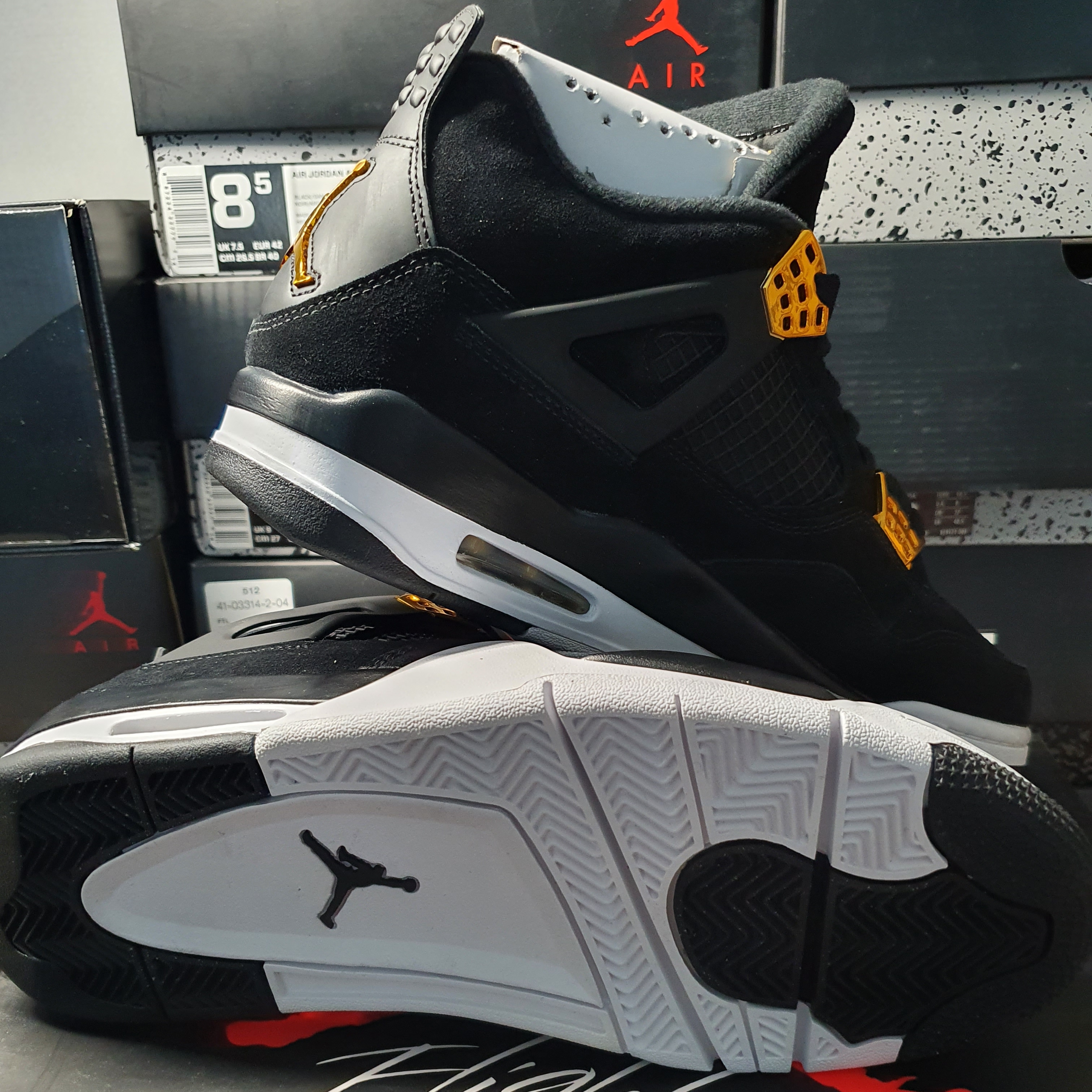 Jordan 4 Retro Royalty 착용 스타일 - 2