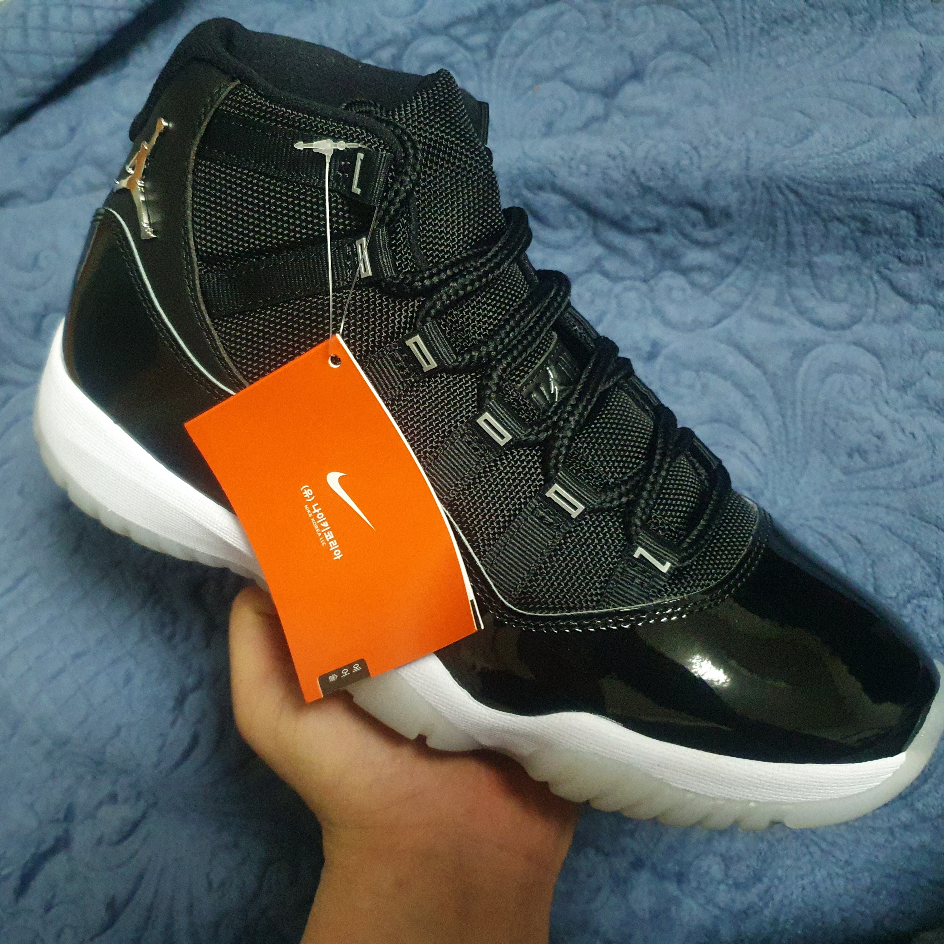 Jordan 11 Retro Concord 2018, Jordan 11 Retro Bred 2019 착용 스타일 - 4