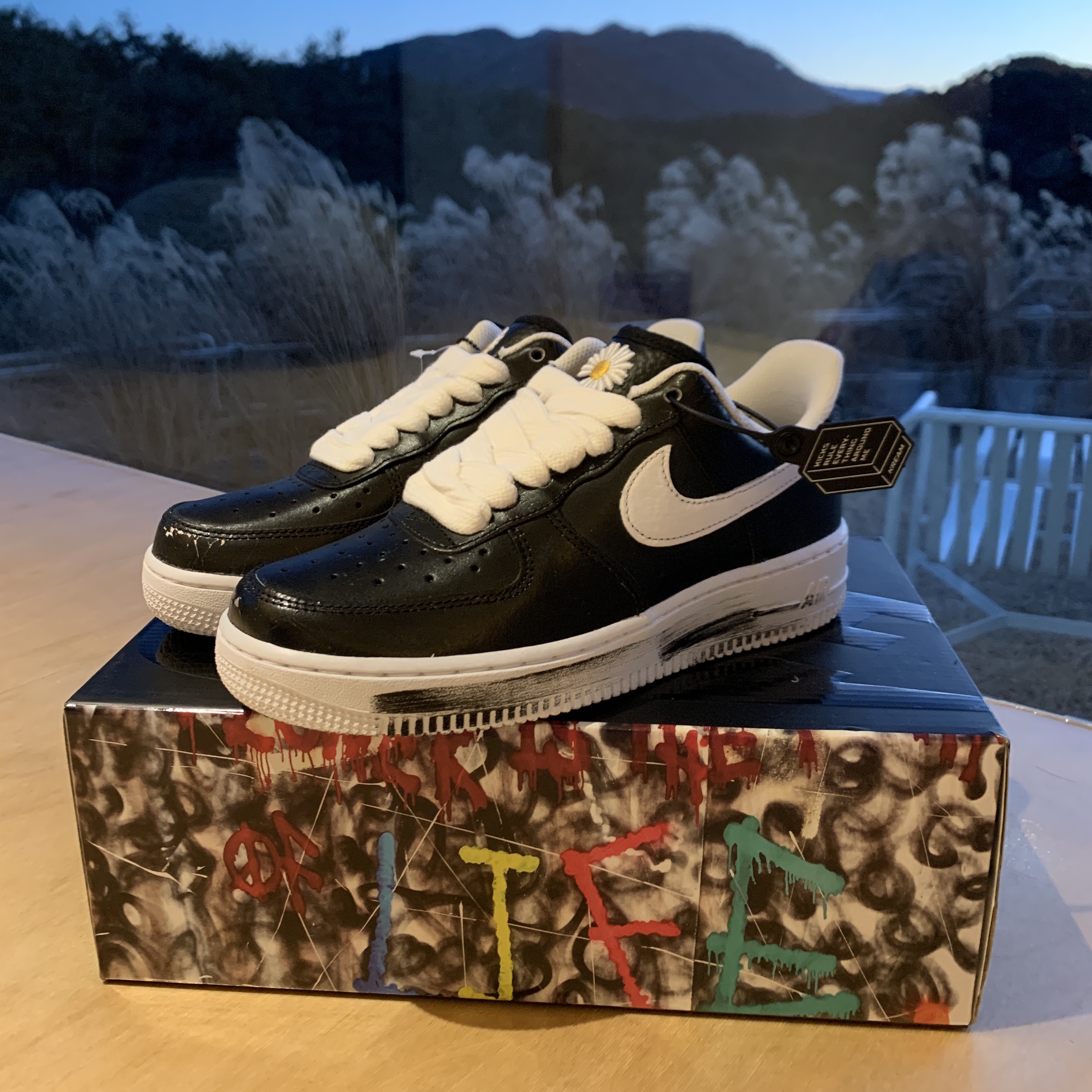 Nike x Peaceminusone Air Force 1 Low Para-Noise 착용 스타일