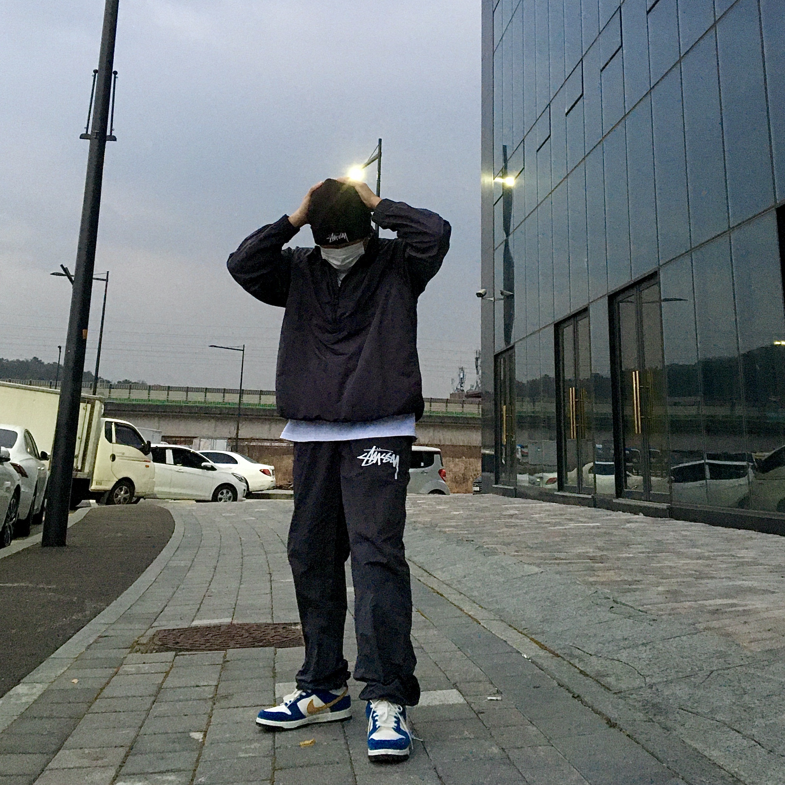 Nike x Stussy Cuff Beanie Black, Nike x Stussy Beach Pants Off Noir 착용 스타일
