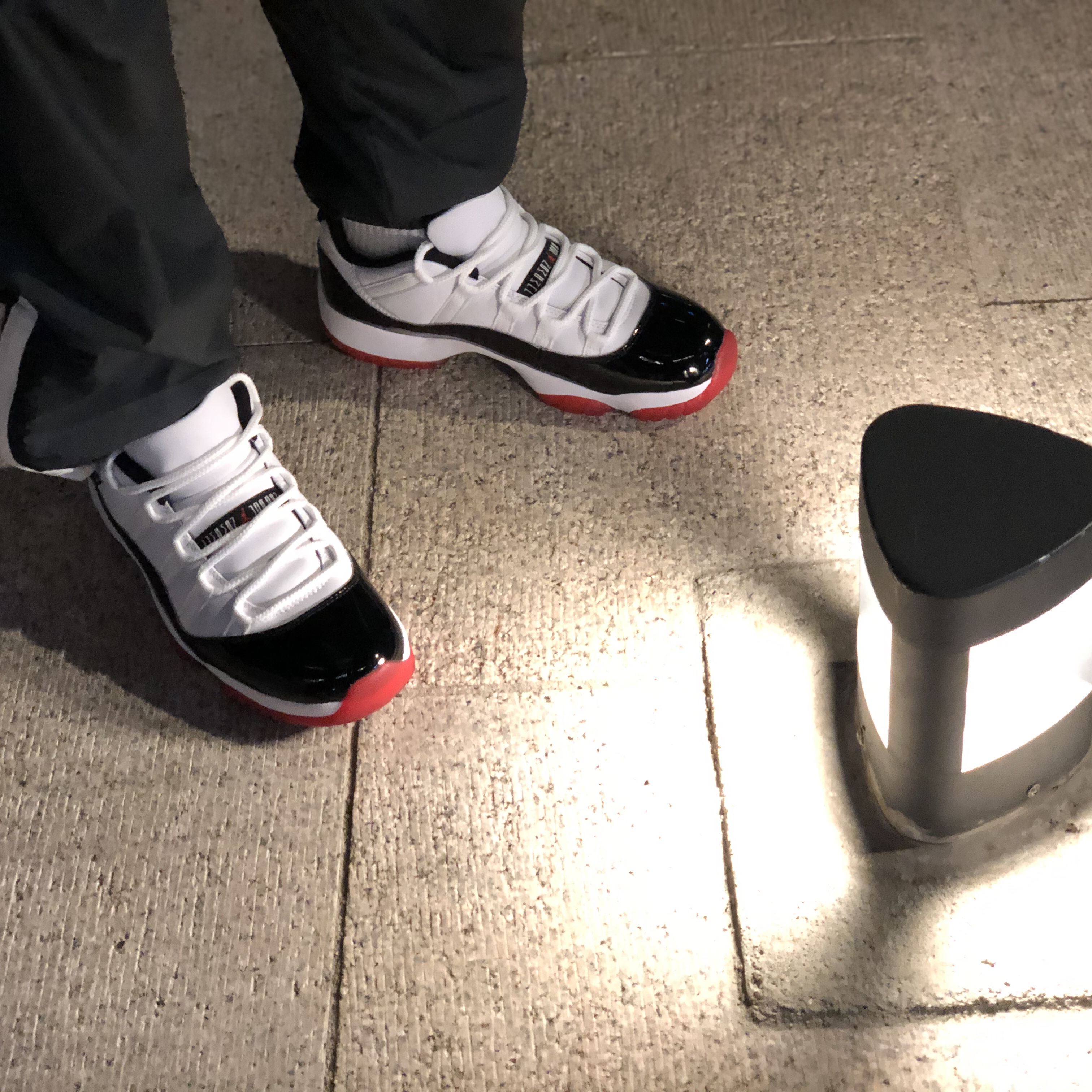 Jordan 11 Retro Low Concord Bred 착용 스타일